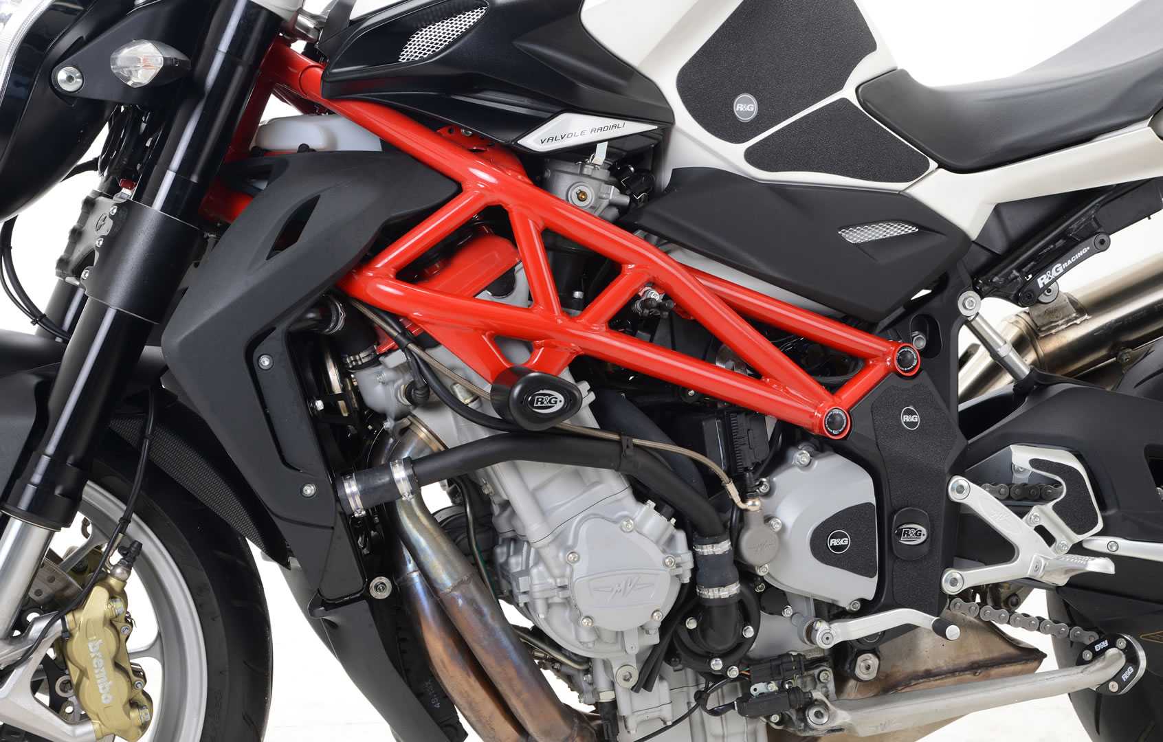 R&G Aero Frame Sliders for MV Agusta Brutale 1090 (13)