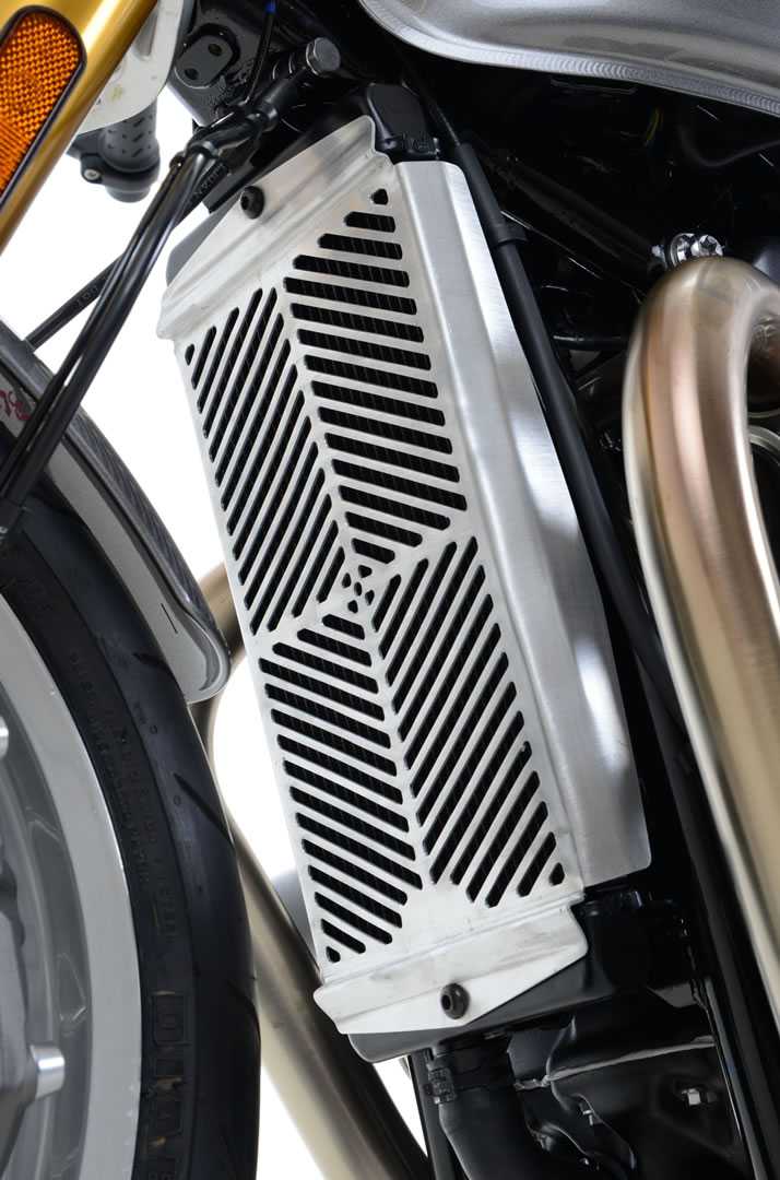R&G Radiator Guard Stainless Steel for Triumph Bonneville T120 (16-25)