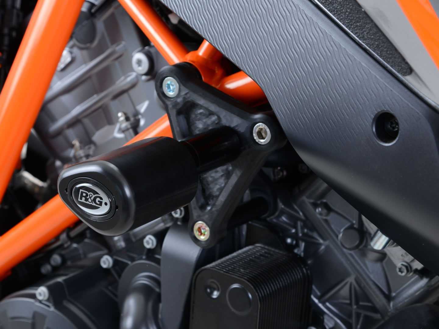 R&G Aero Frame Sliders for KTM 1290 Super Duke GT (16-24)