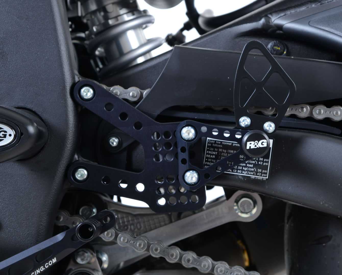 R&G Adjustable Rearsets for Yamaha R6 (06-16)