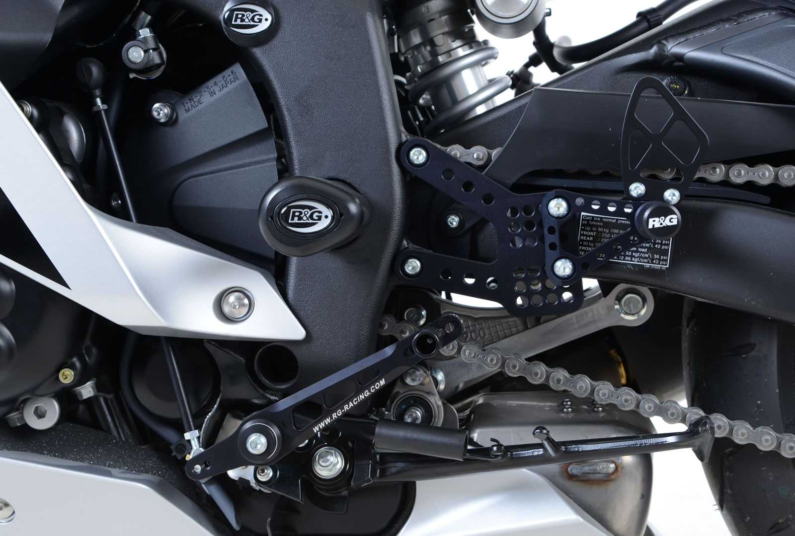 R&G Adjustable Rearsets for Yamaha R6 (06-16)