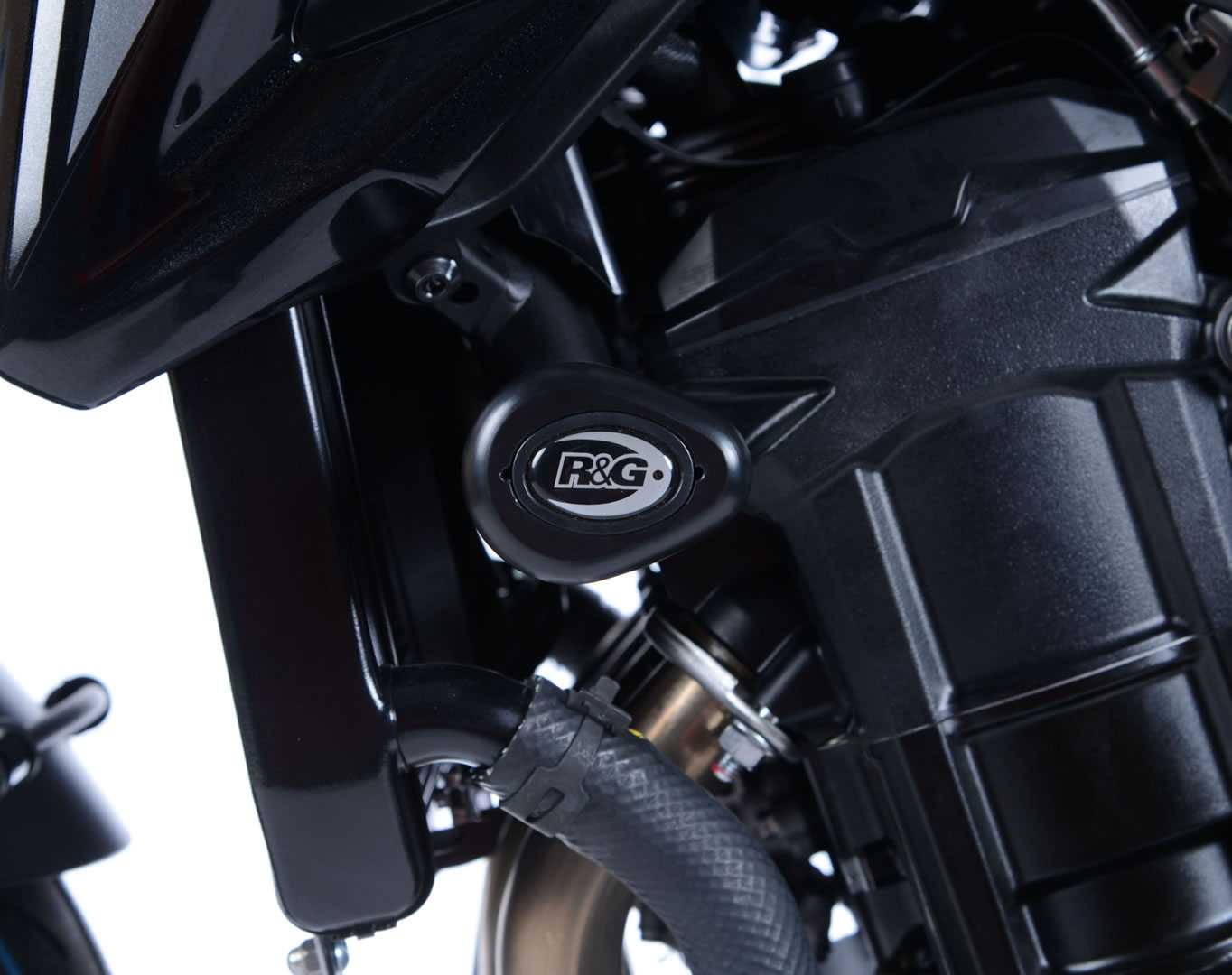 R&G Aero Frame Sliders for Kawasaki Z900 (17-26)