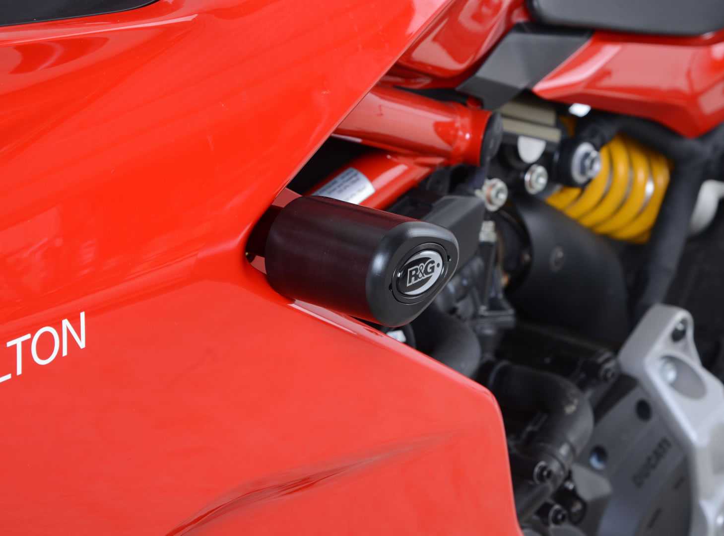 R&G Aero Frame Sliders for Ducati SuperSport S (17-20)