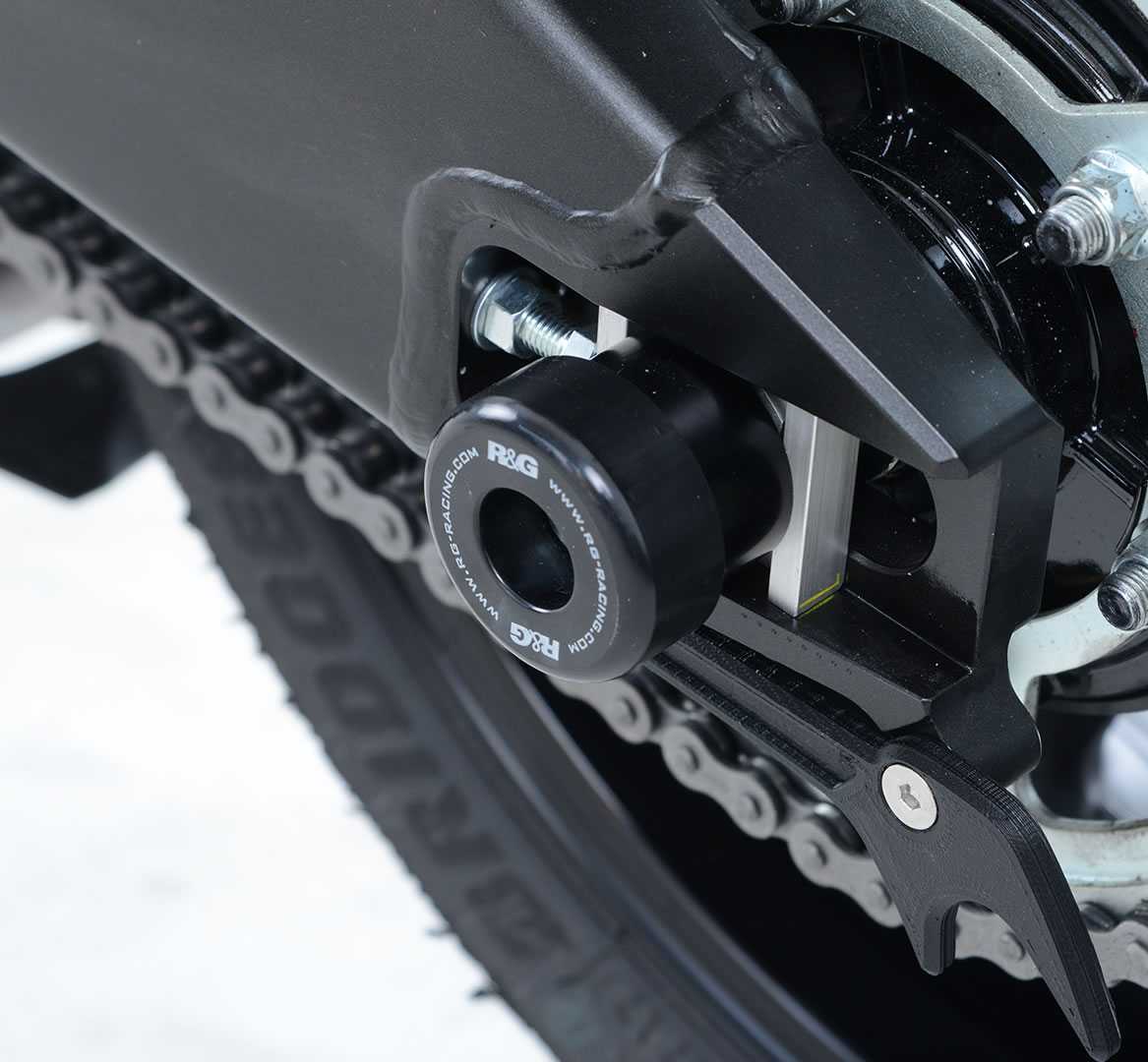 R&G Swingarm Protectors for Yamaha R1 (09-26)