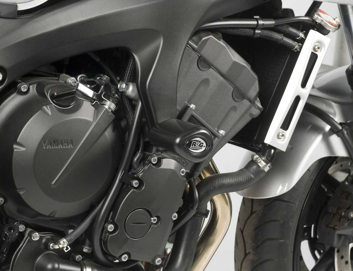 R&G Aero Frame Sliders for Yamaha FZ6 Fazer (04-08)