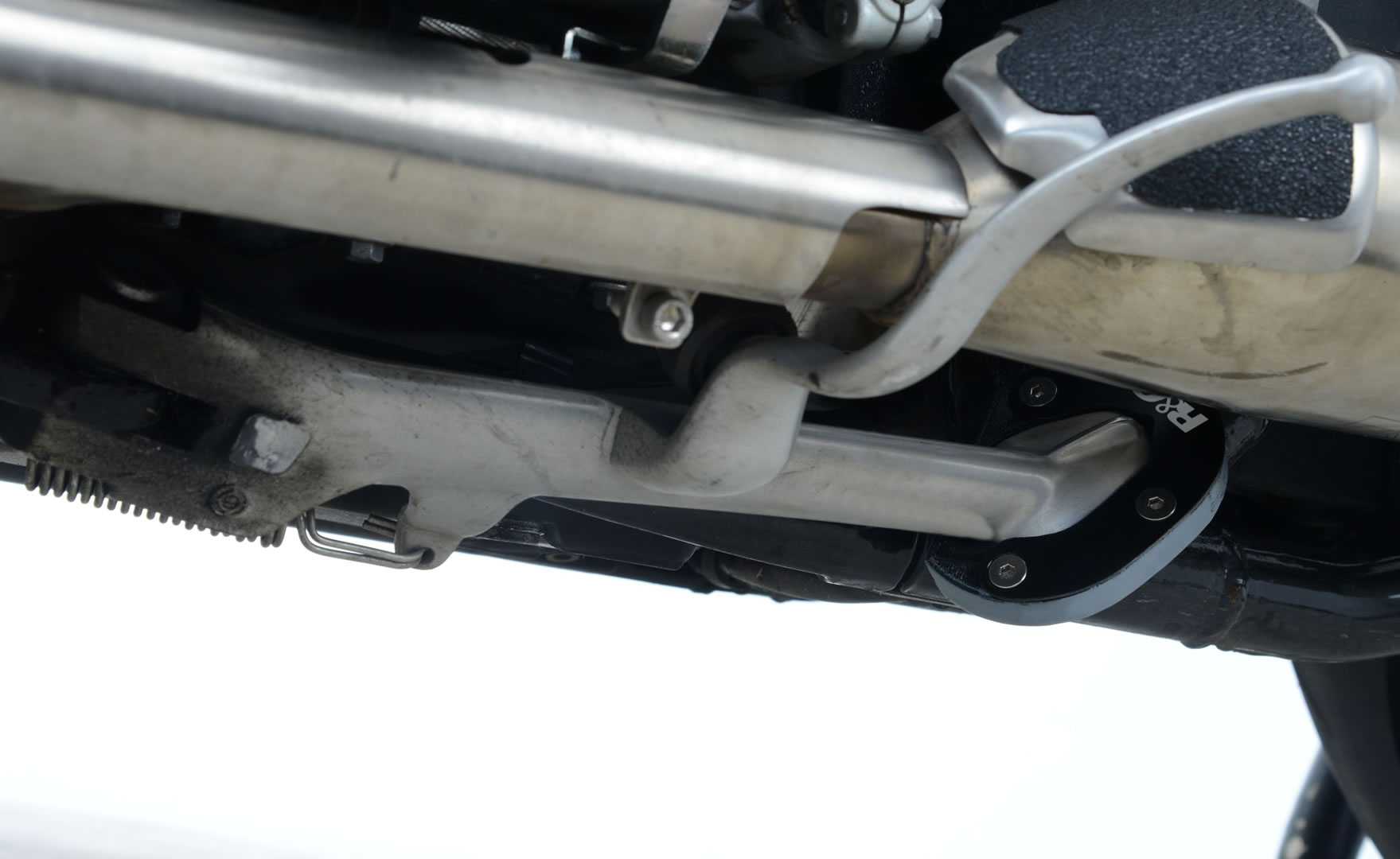 R&G Kickstand Shoe for Triumph Bonneville Bobber (17-20)