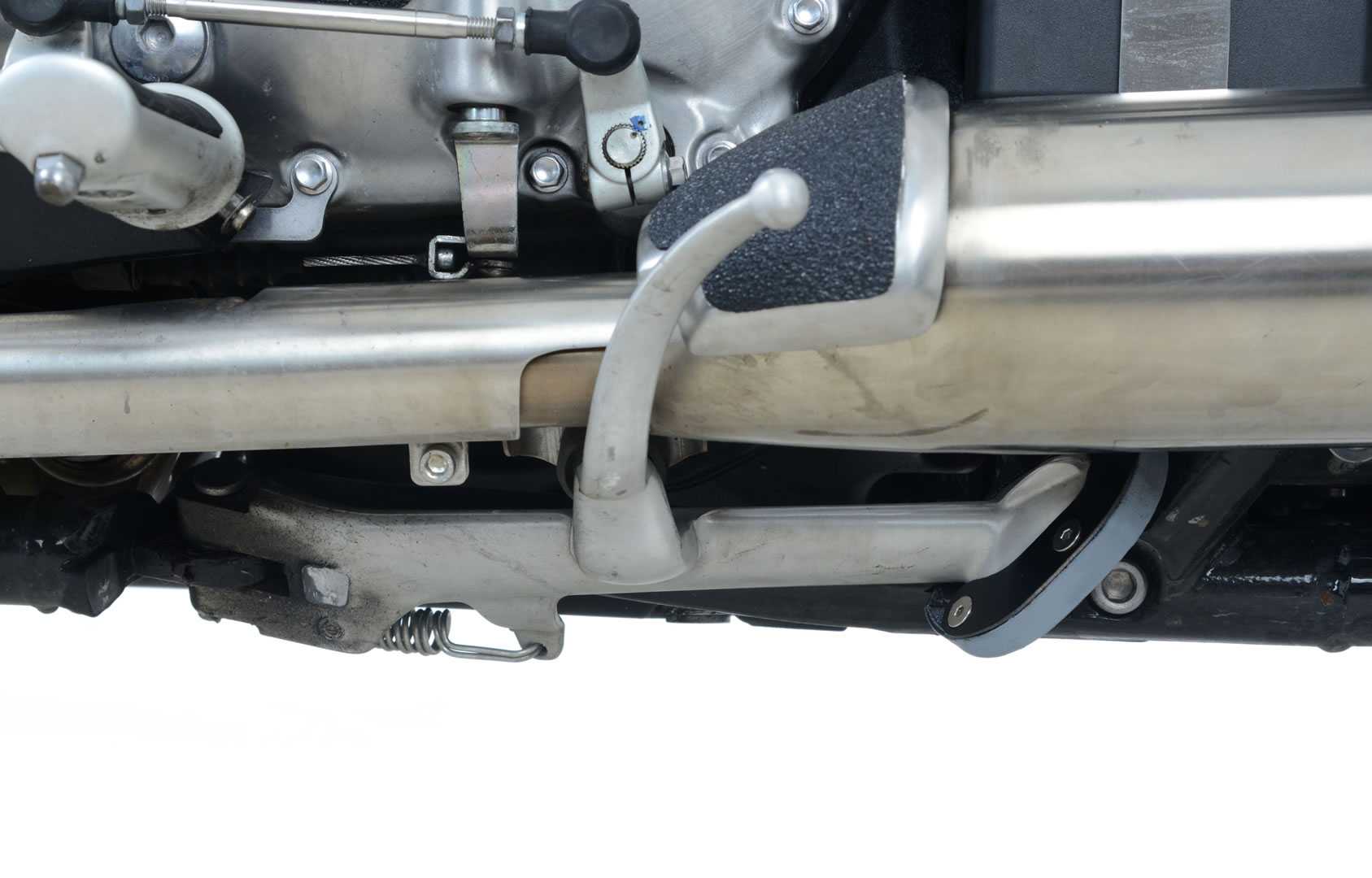 R&G Kickstand Shoe for Triumph Bonneville Bobber (17-20)