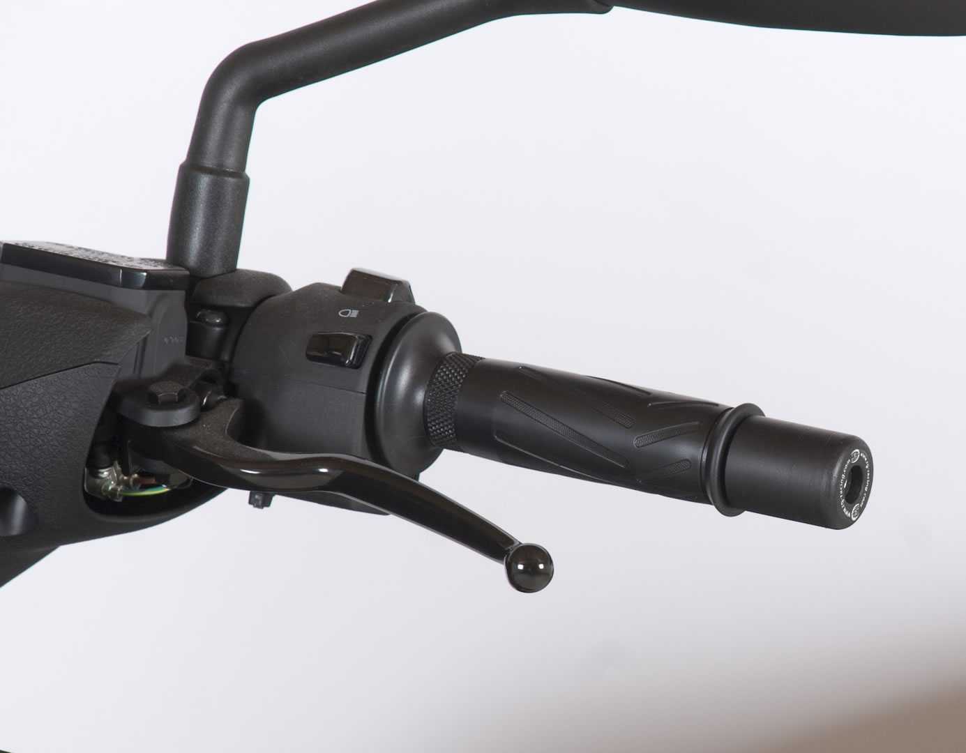 R&G Bar Ends for Yamaha XMAX 125 (10-14)