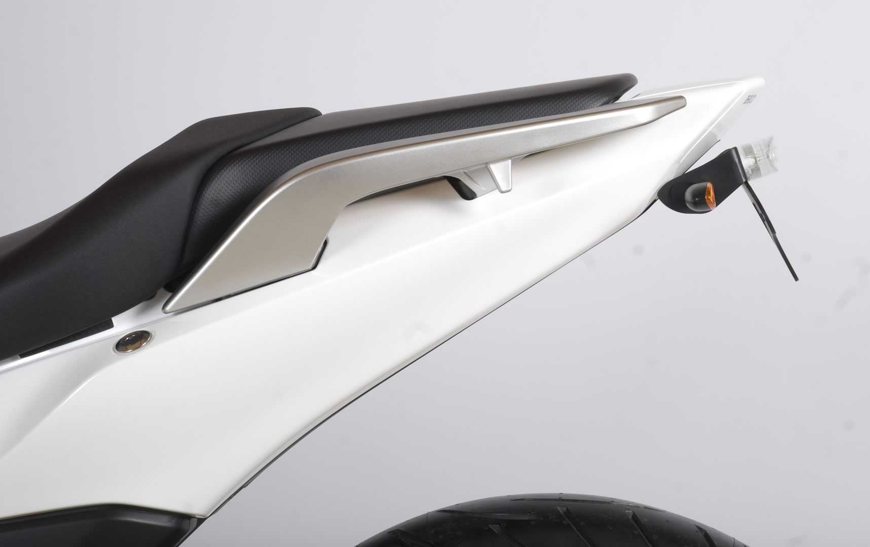 R&G Tail Tidy for Honda Integra 700 (12-14)