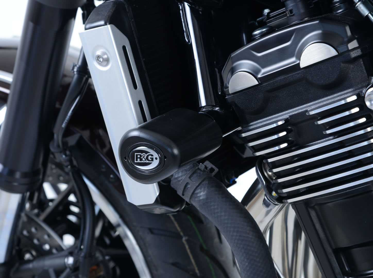 R&G Aero Frame Sliders for Kawasaki Z900 RS (18-26)