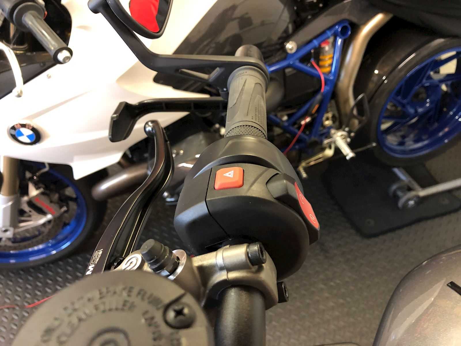 R&G Brake Lever Guard for Aprilia Tuono 660 (21-24) Secondary image
