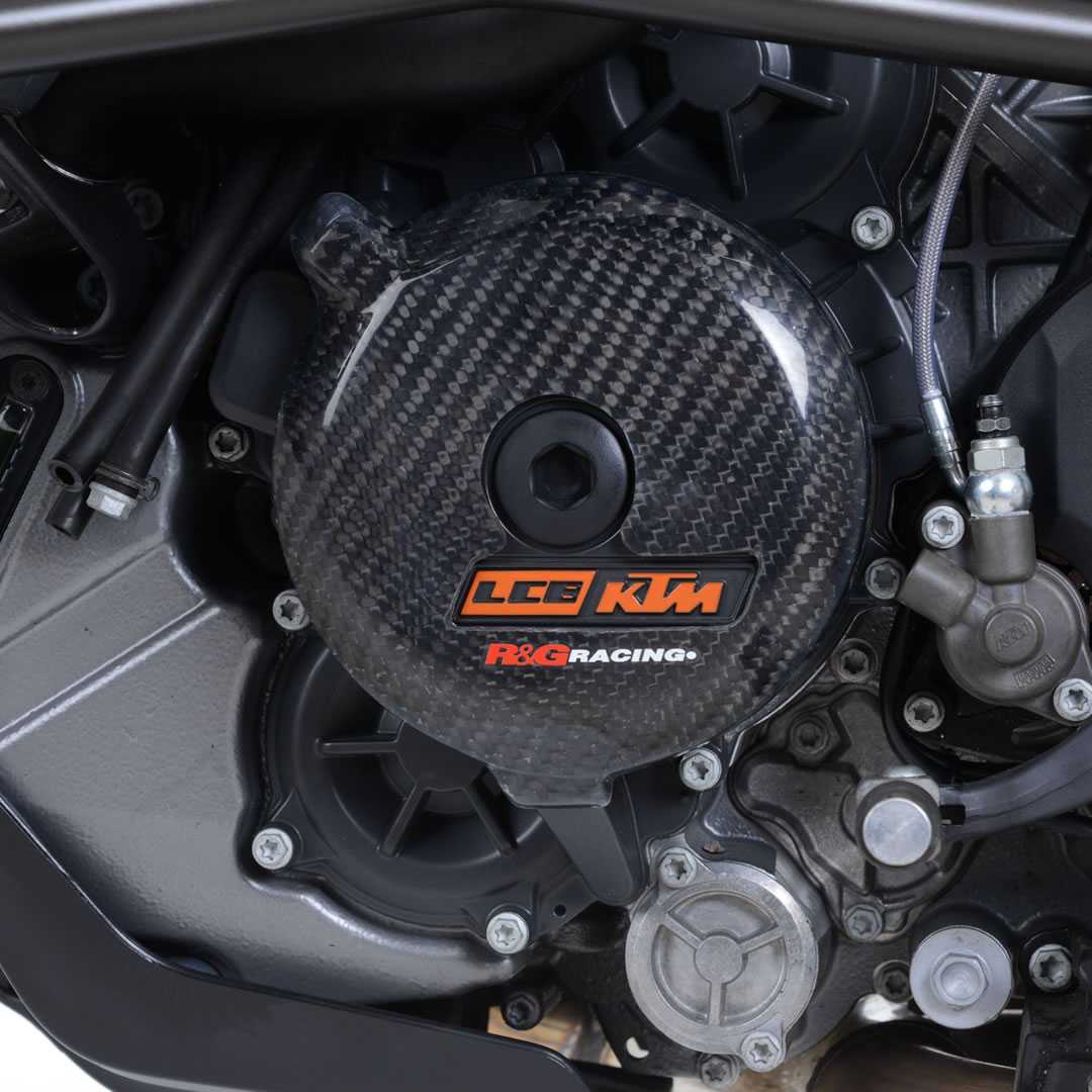 R&G Engine Case Slider Carbon for KTM 1290 Super Duke R (20-24)