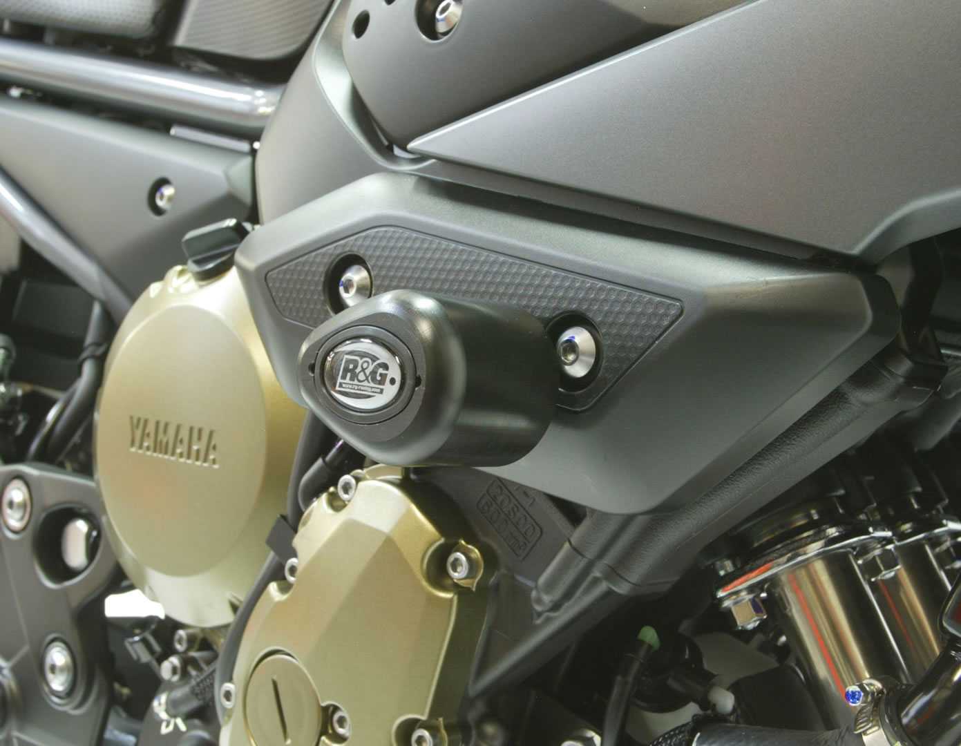 R&G Aero Frame Sliders for Yamaha XJ6 (09-16)