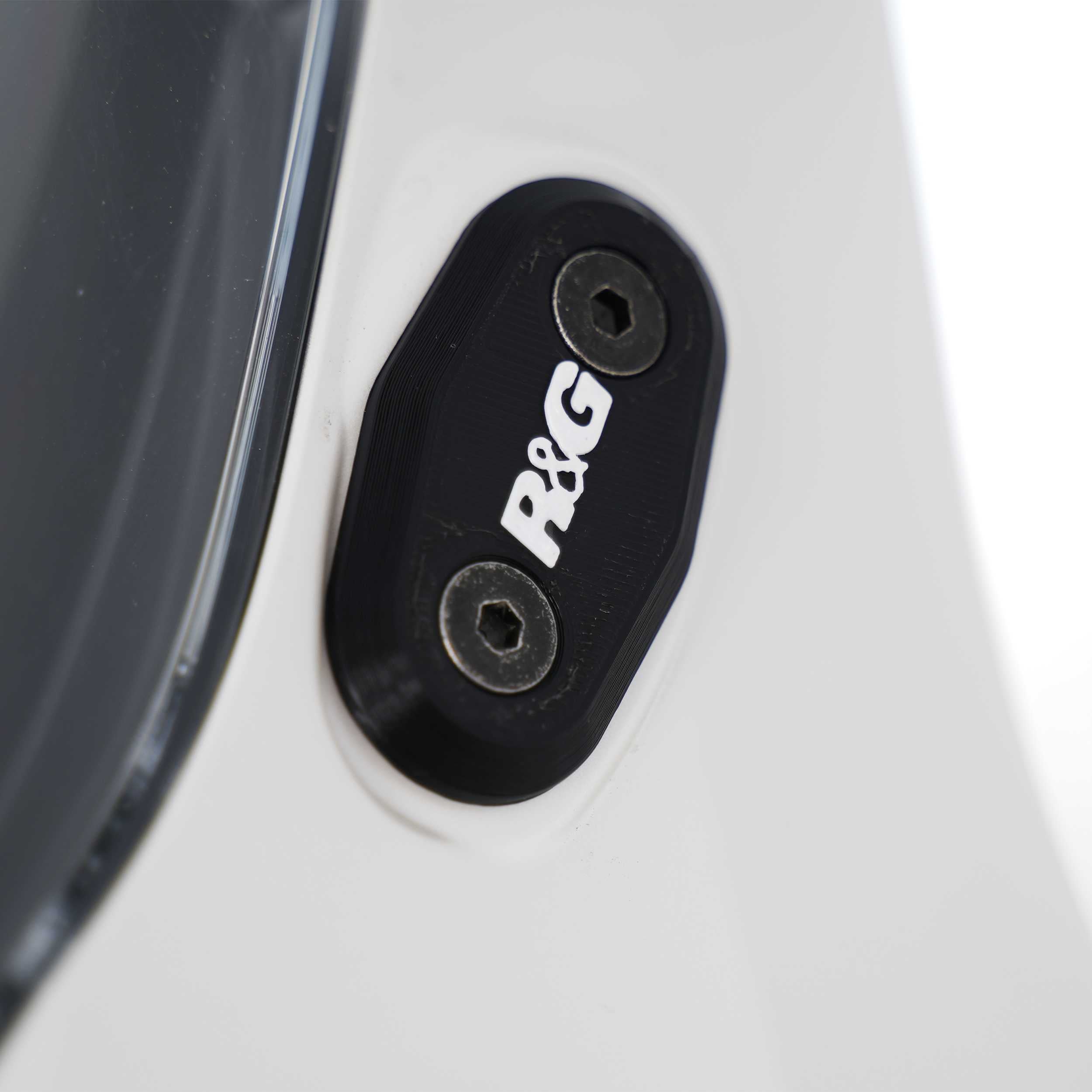 R&G Mirror Blanking Plates for QJMotor SRK 421 RR (25-26)