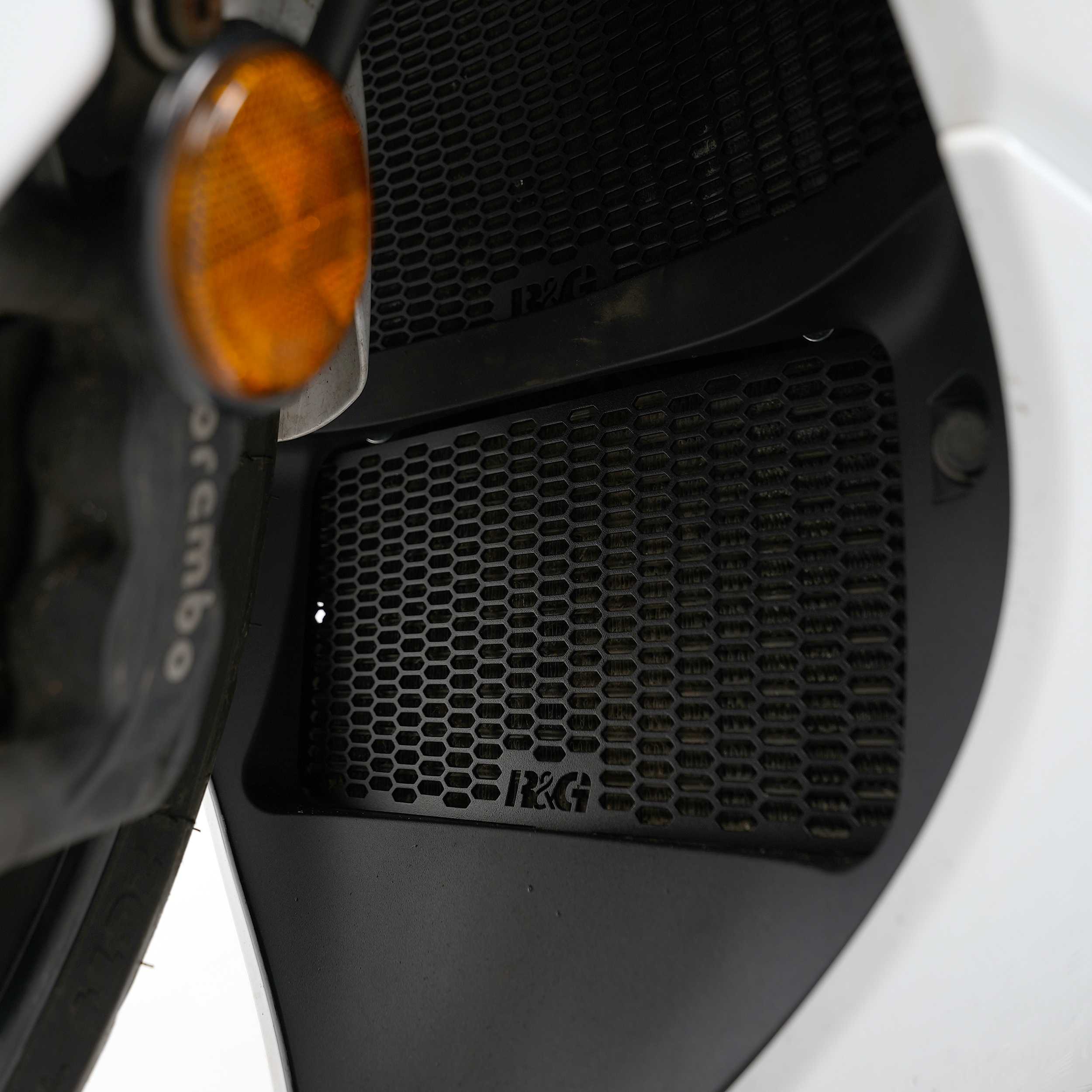 R&G Pro Oil Cooler Guard for Suzuki Hayabusa 1300 (08-26)