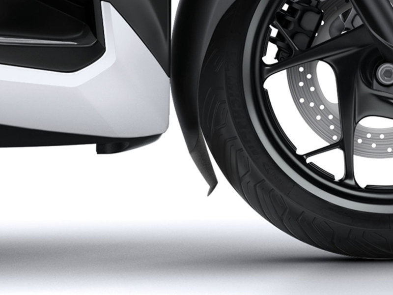 Puig Front Mudguard Extender In Black for Yamaha YP 125 R X-Max Tech Max (23)