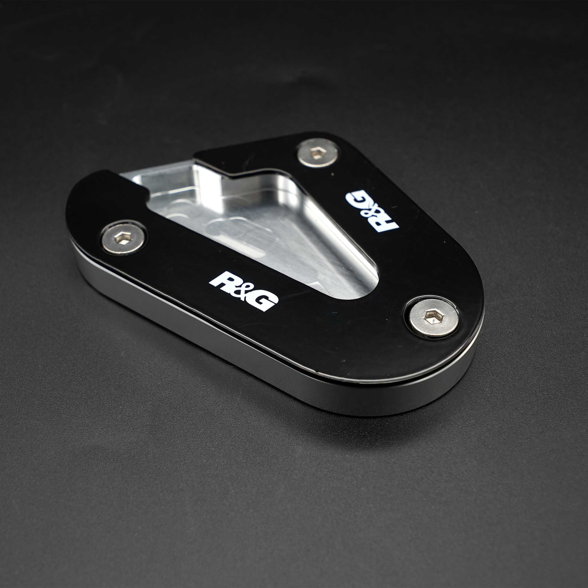 R&G Kickstand Shoe for Suzuki GSX-R1000 (03-04)