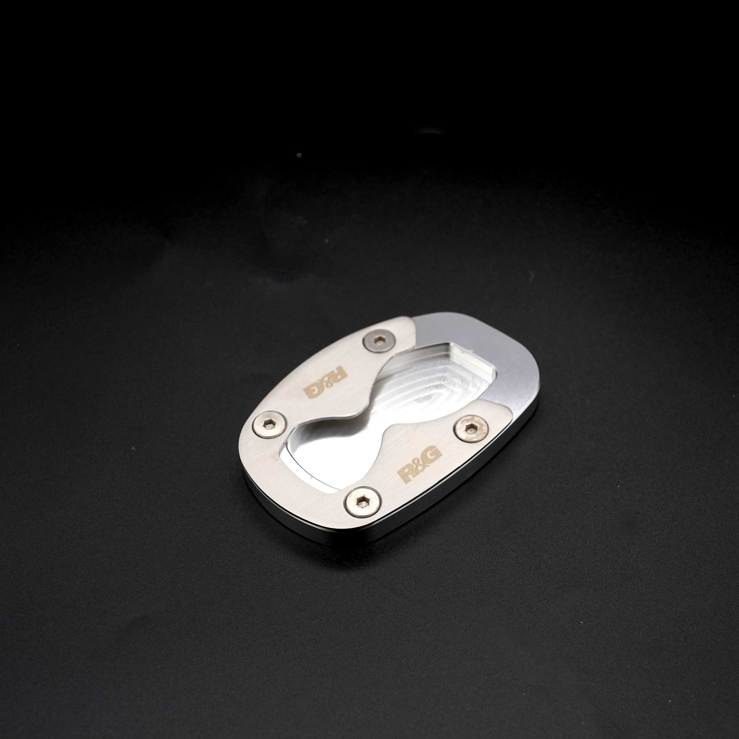 R&G Kickstand Shoe for Yamaha R3 (15-24)