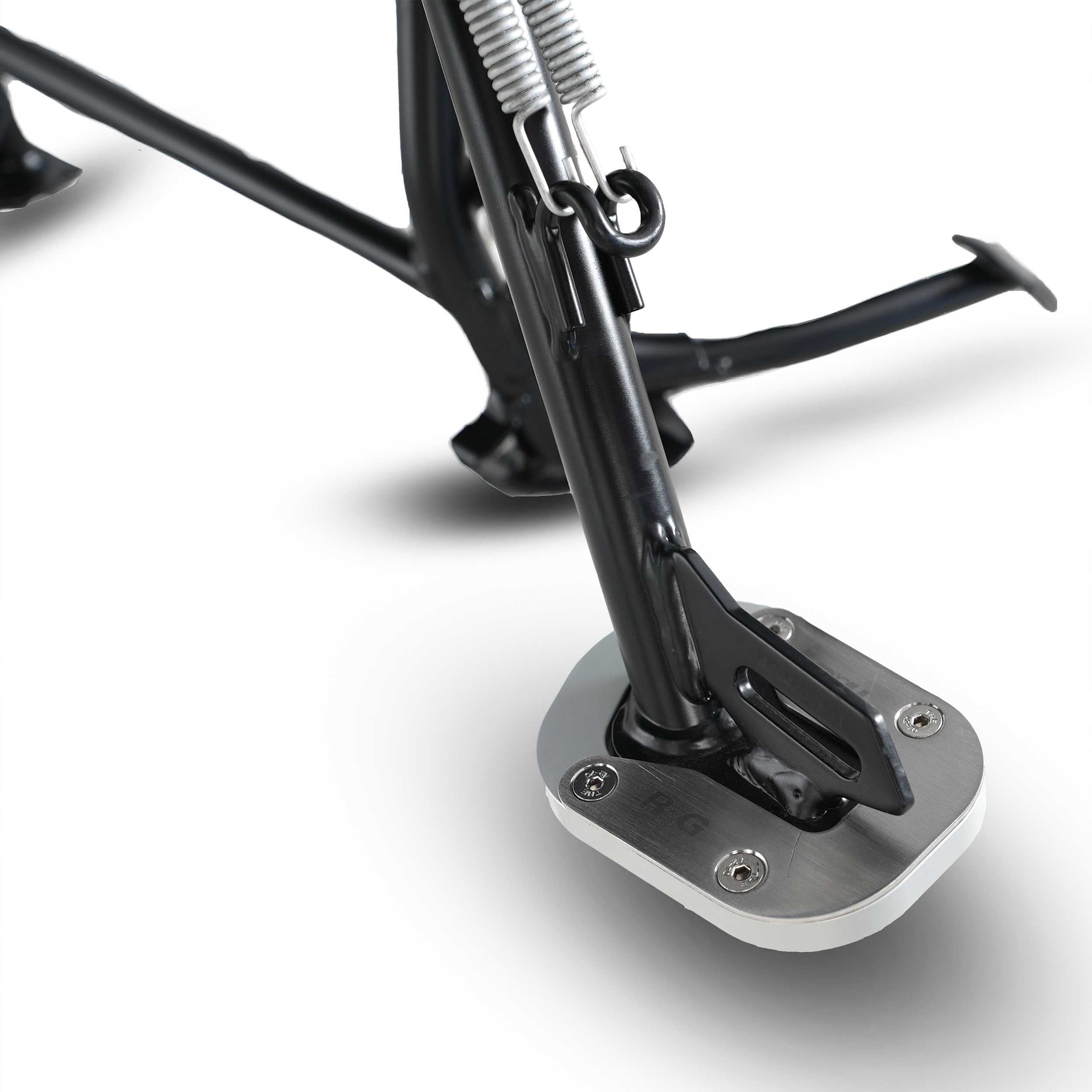 R&G Kickstand Shoe for BMW F900 XR (20-24)
