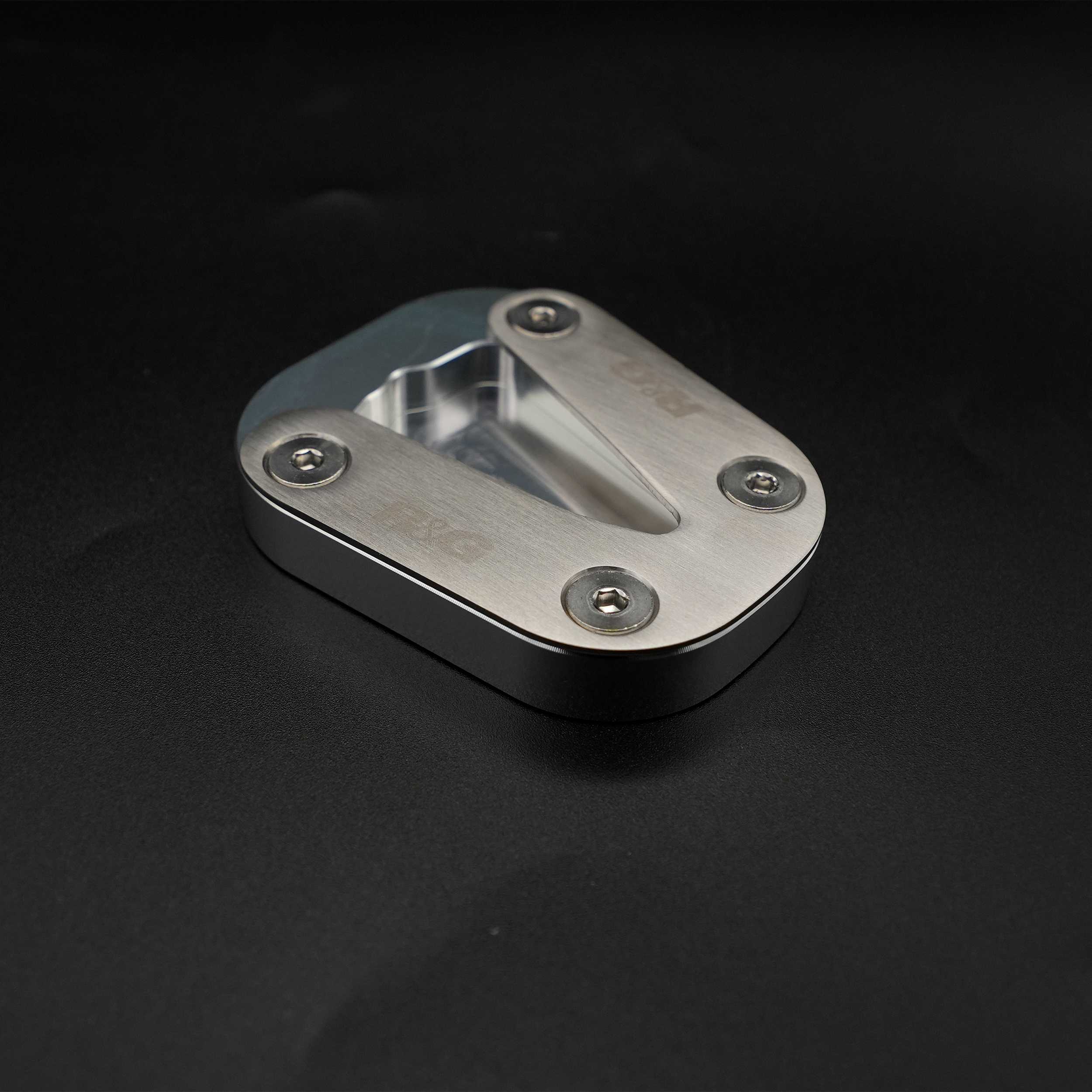 R&G Kickstand Shoe for KTM 890 Duke R (20-23)