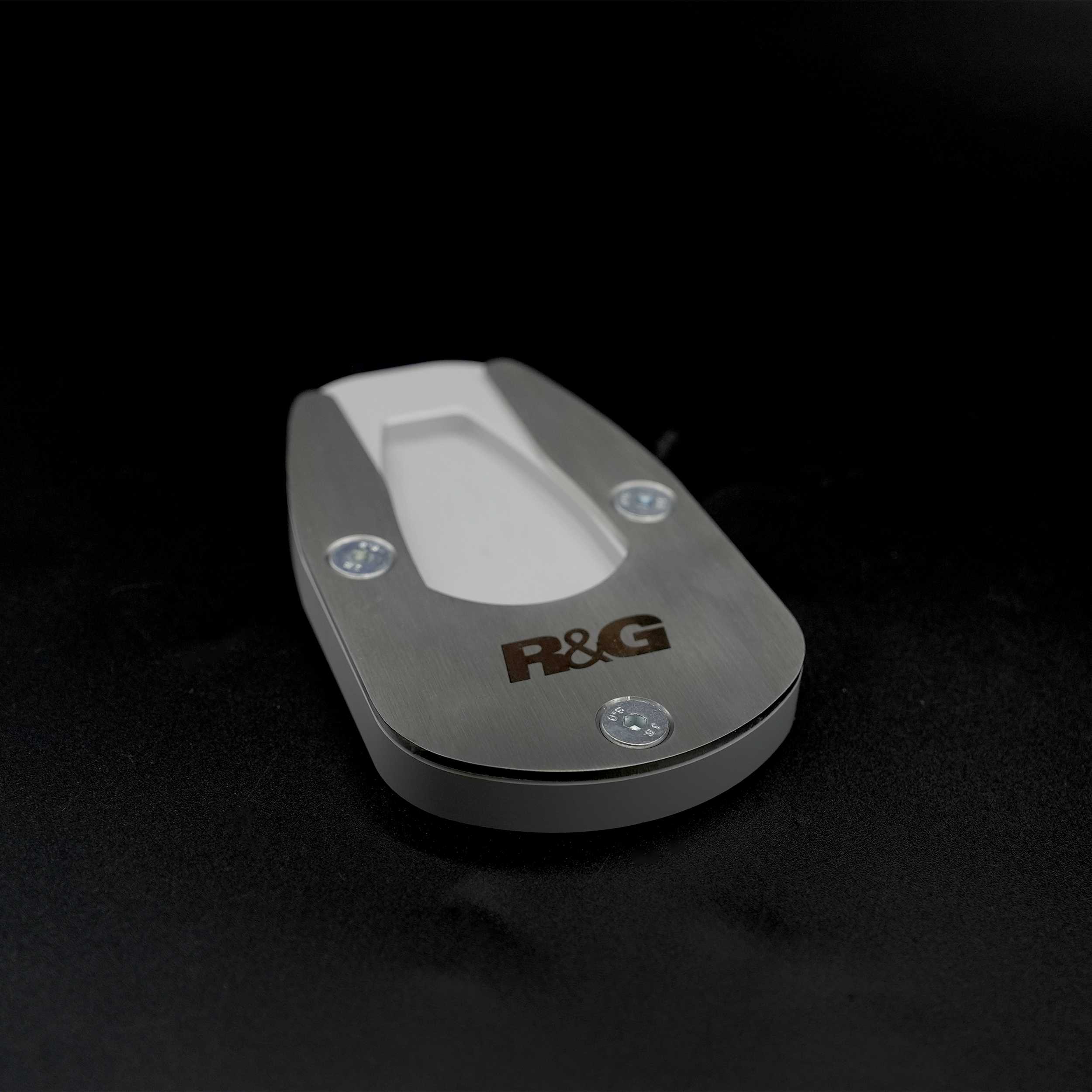 R&G Kickstand Shoe for Suzuki V-Strom 1050 (23-26)