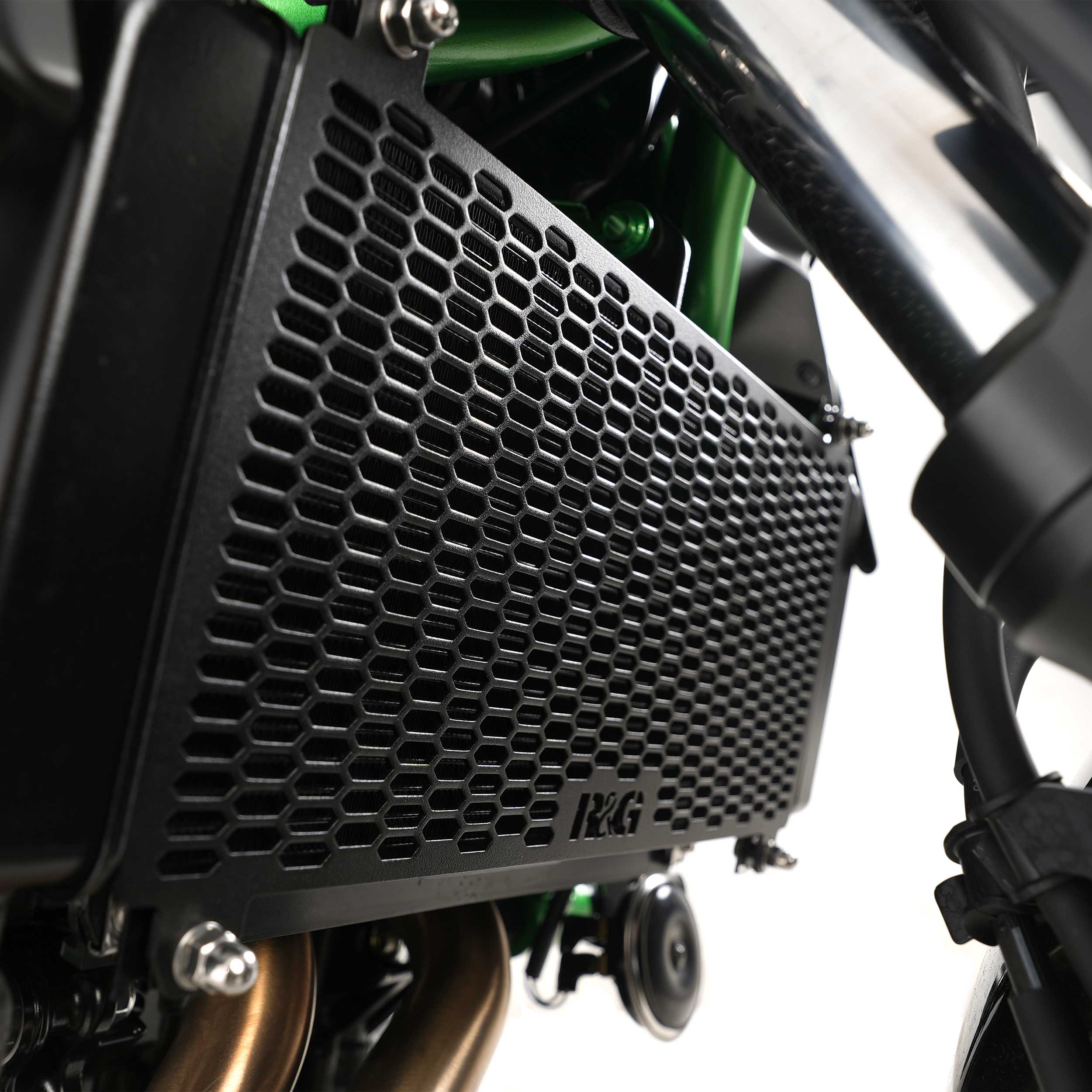 R&G Pro Radiator Guard for Kawasaki Z650 RS (21-26)