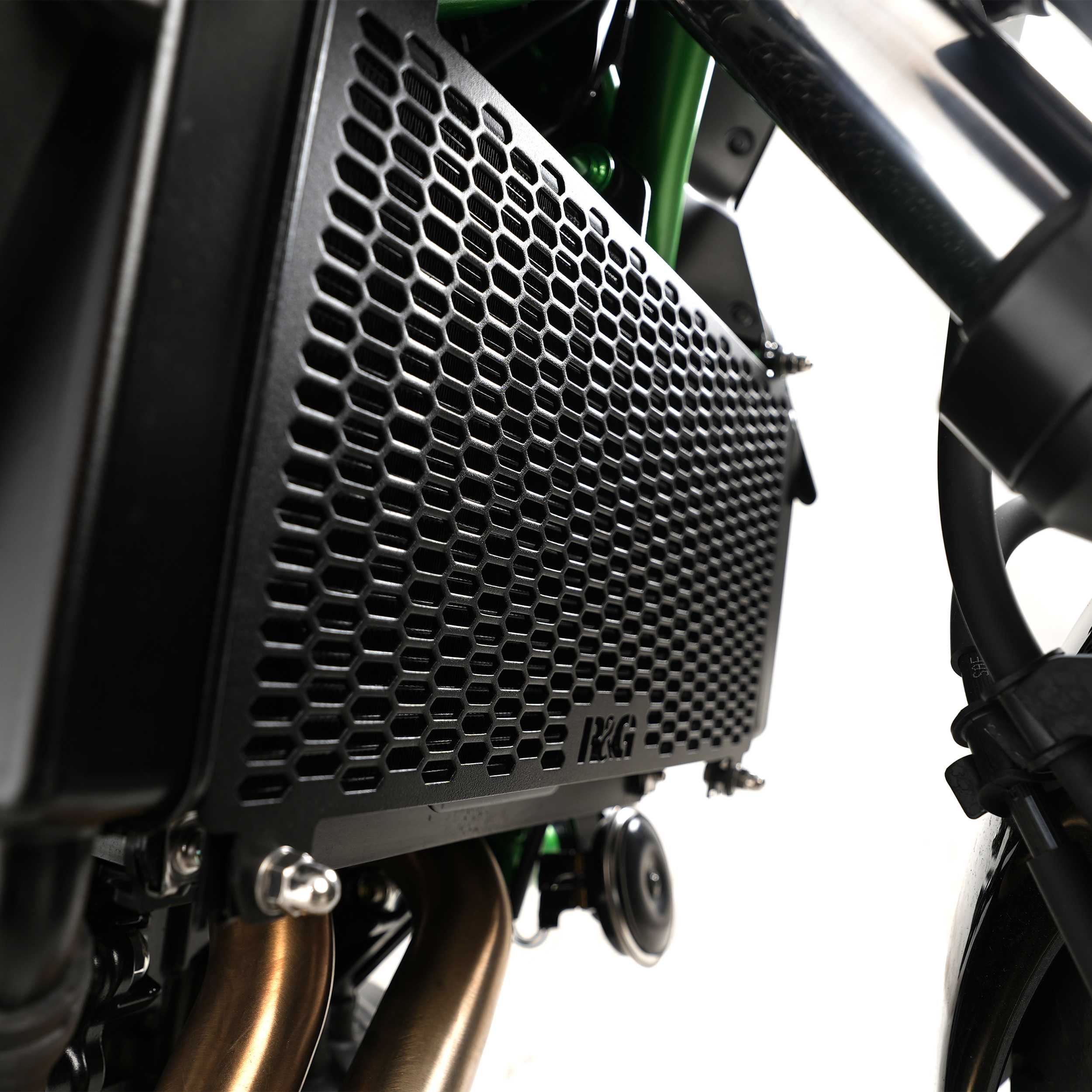 R&G Pro Radiator Guard for Kawasaki Ninja 650 (17-26)