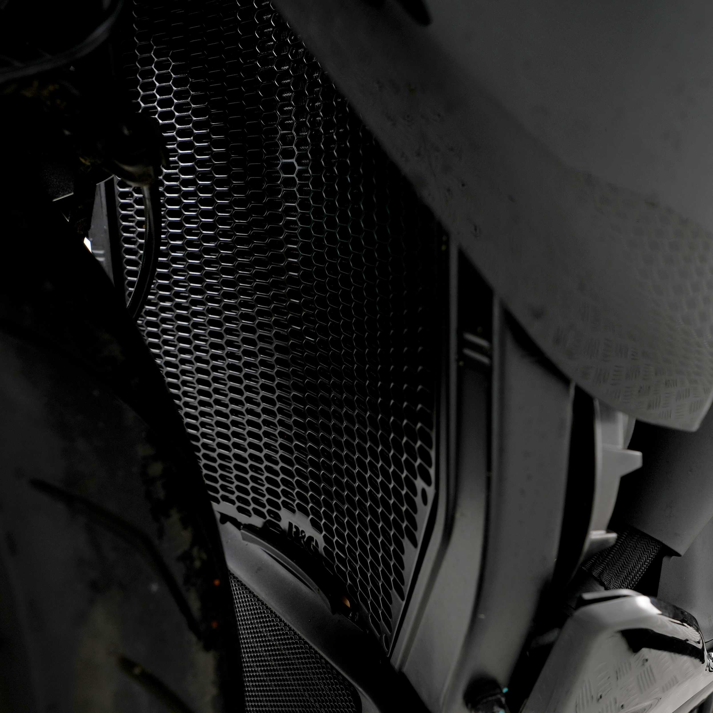 R&G Pro Radiator Guard for Ducati Diavel V4 (23-26)