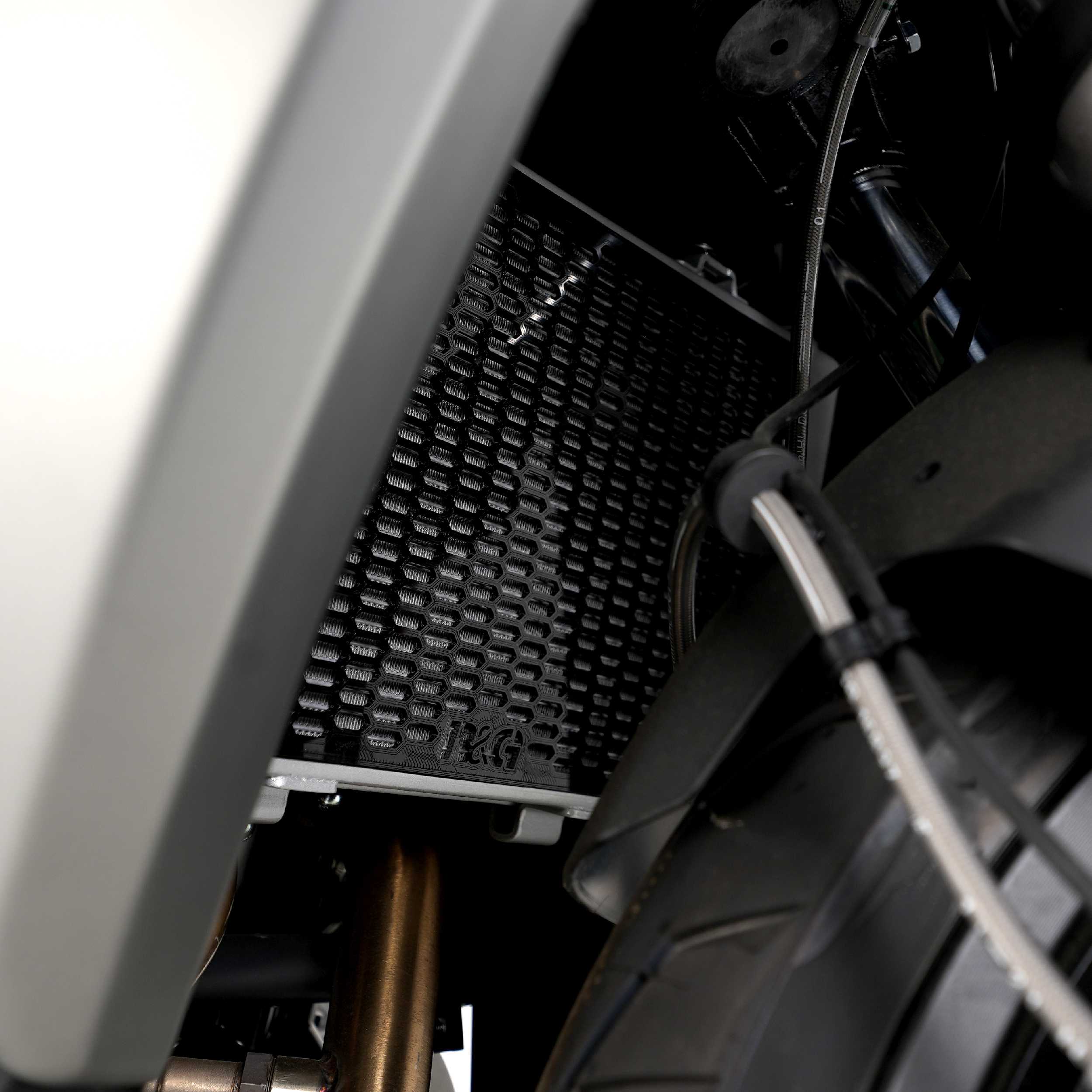R&G Pro Radiator Guard for CFMOTO 650GT (19-25)