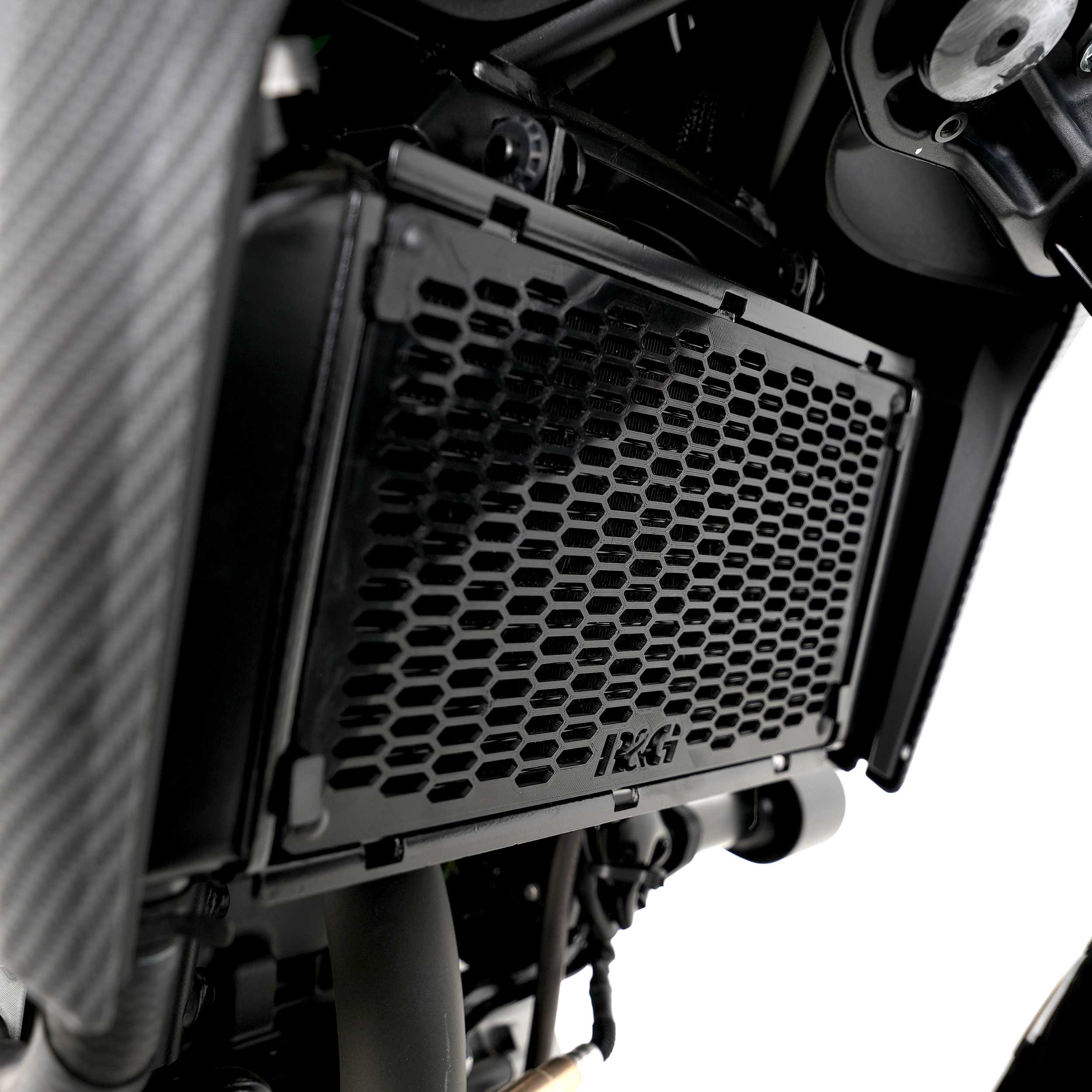R&G Pro Radiator Guard for CFMOTO 300NK (21-26)