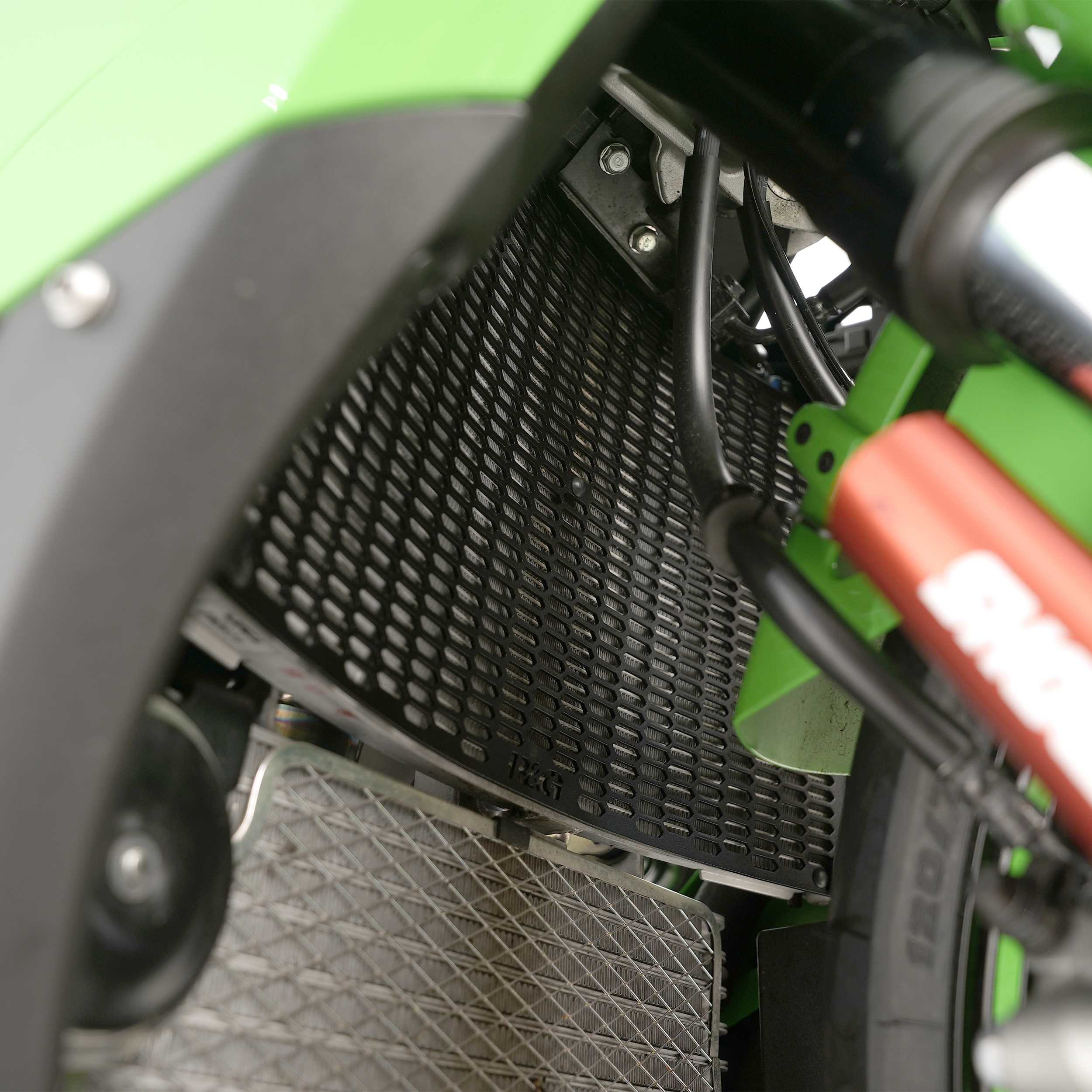 R&G Pro Radiator Guard for Kawasaki Ninja ZX-10RR (21-26)