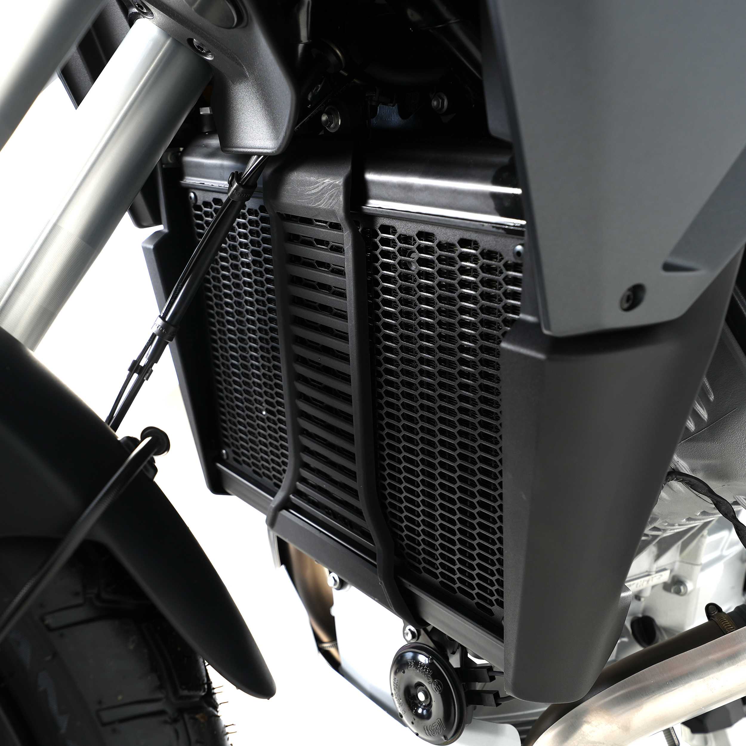 R&G Pro Radiator Guard for Moto Guzzi Stelvio 1000 (24-26)