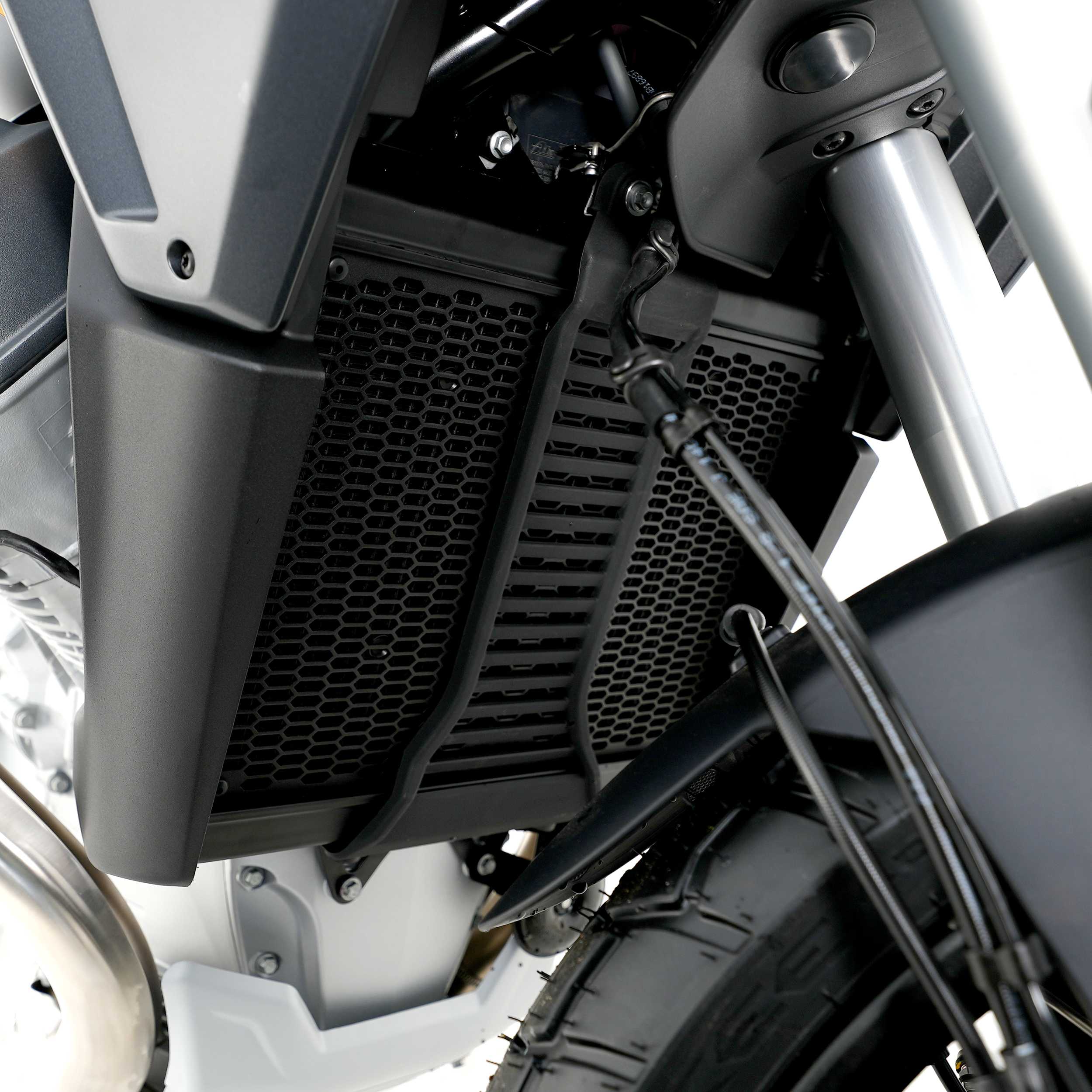 R&G Pro Radiator Guard for Moto Guzzi Stelvio 1000 (24-26)