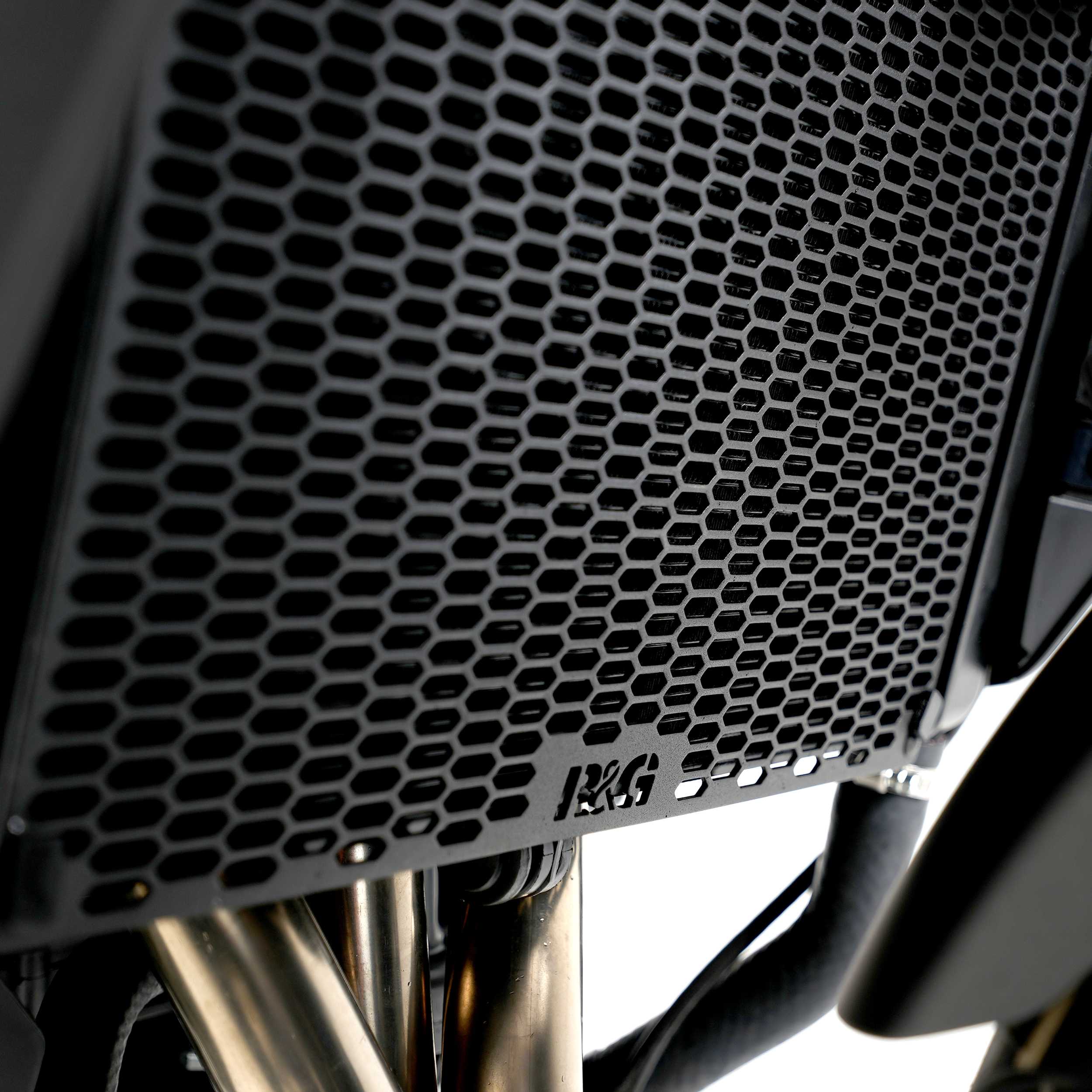 R&G Pro Radiator Guard for Yamaha Tracer 9 (21-24)