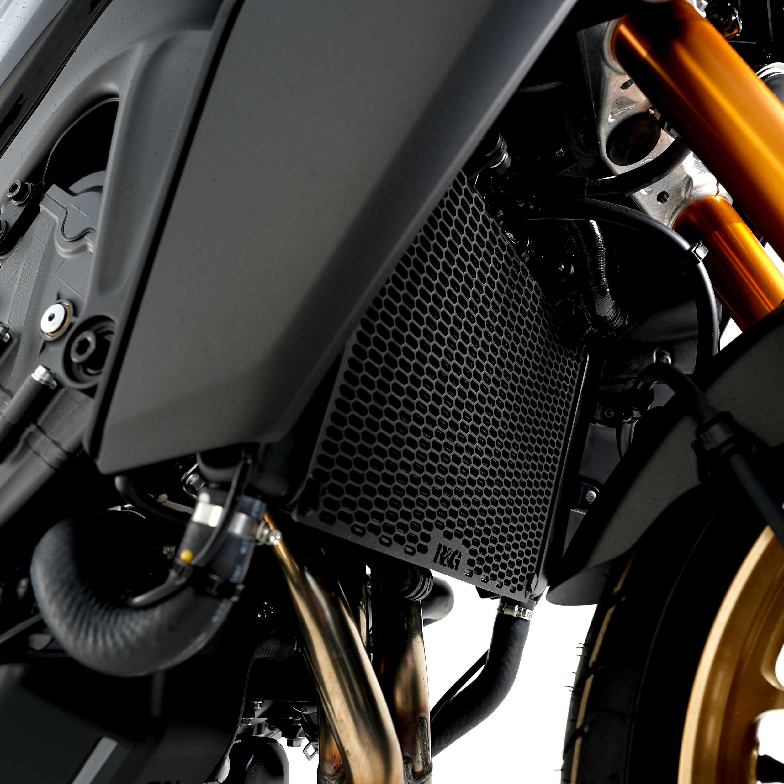 R&G Pro Radiator Guard for Yamaha XSR900 (21-24)