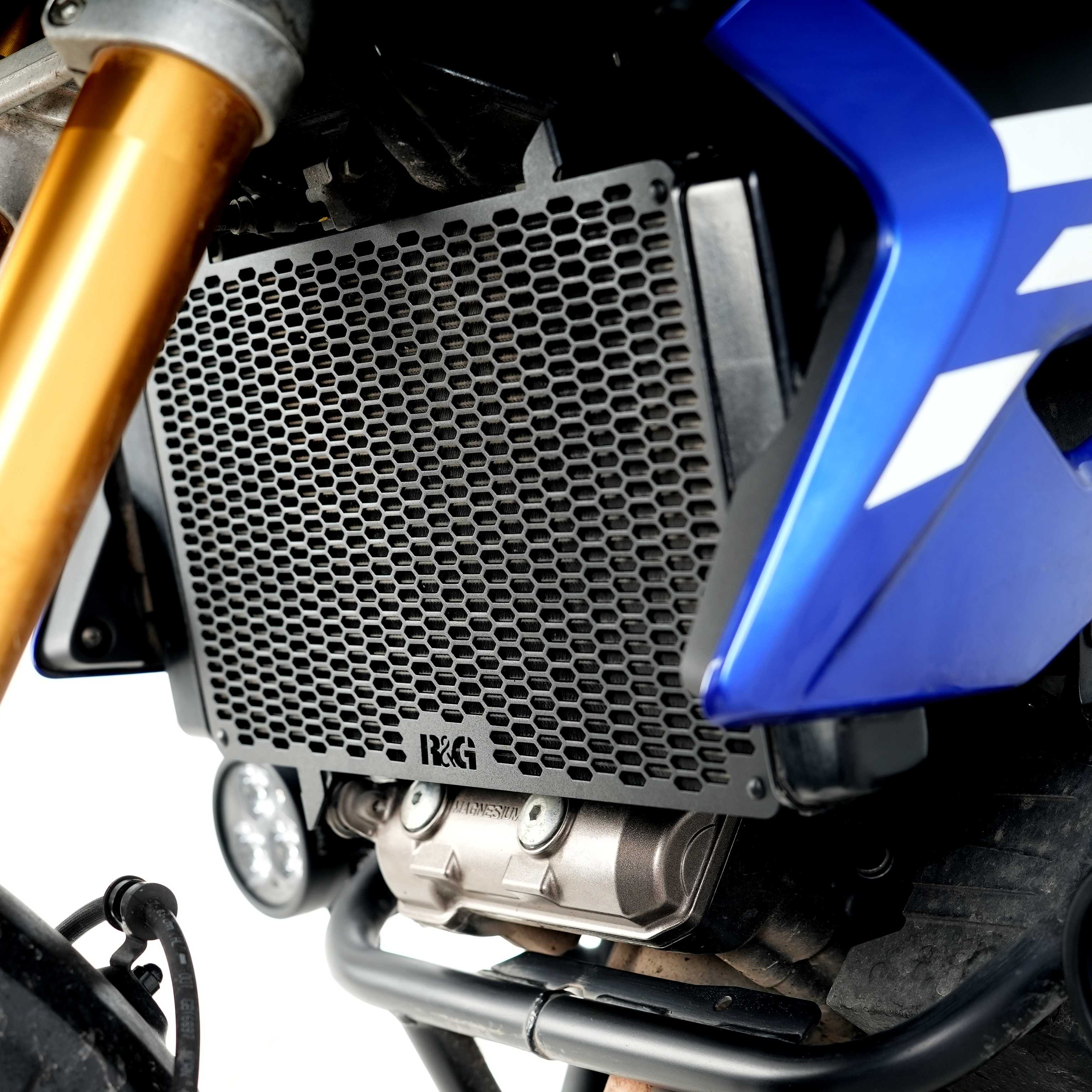 R&G Pro Radiator Guard for Suzuki V-Strom 1050 DE (23-26)