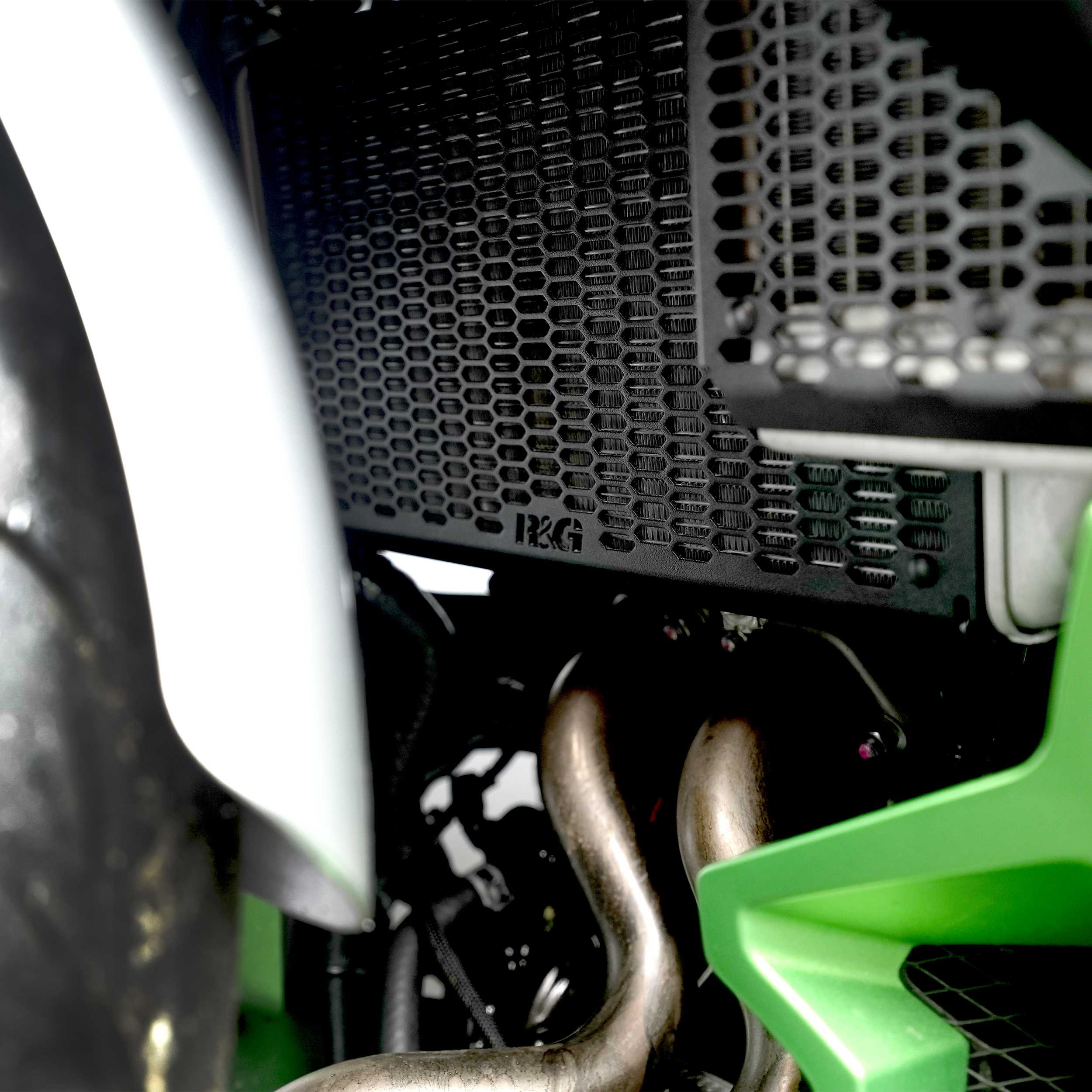 R&G Pro Radiator Guard for Kawasaki Z7 Hybrid (24-26)