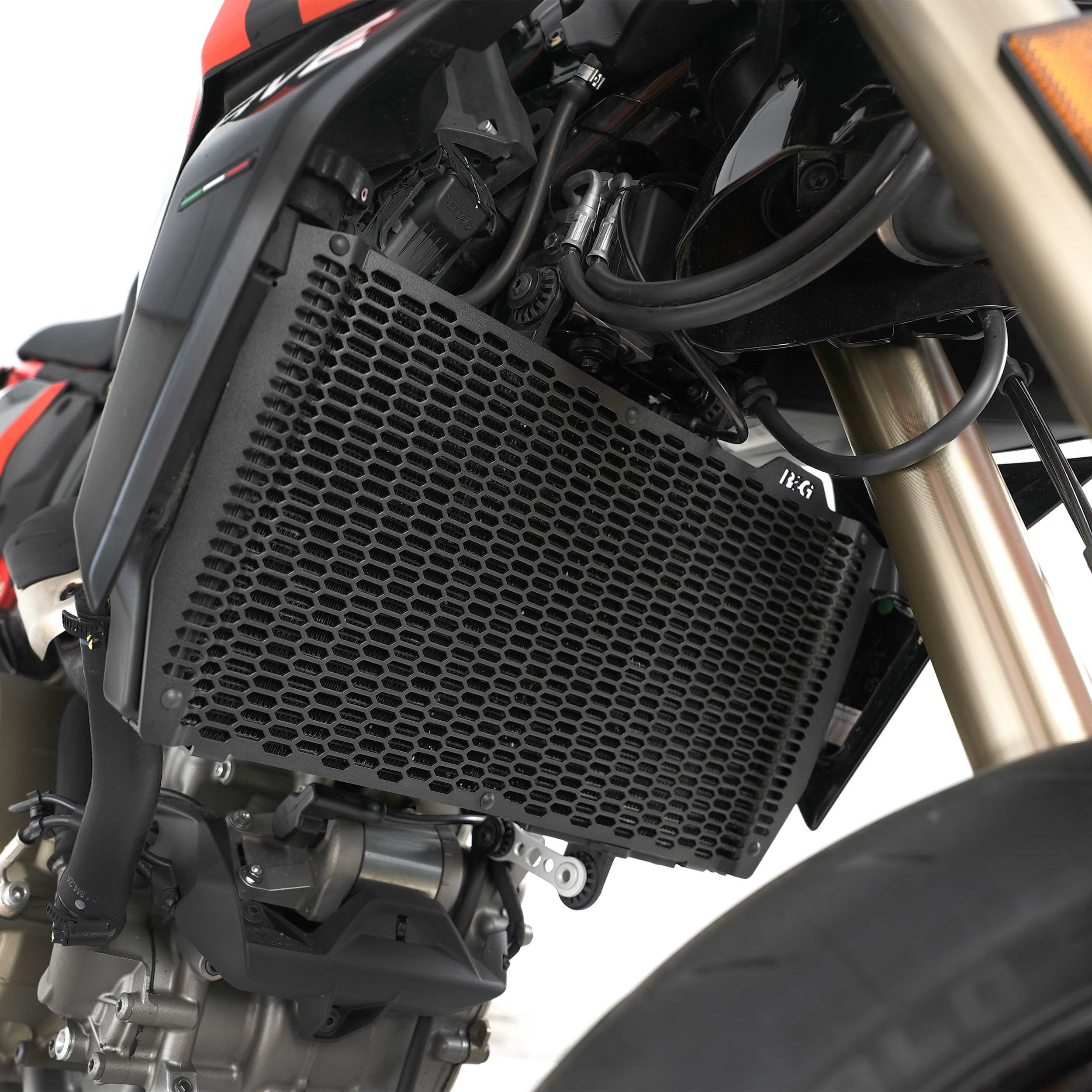 R&G Pro Radiator Guard for Ducati Hypermotard 698 Mono (24-25)