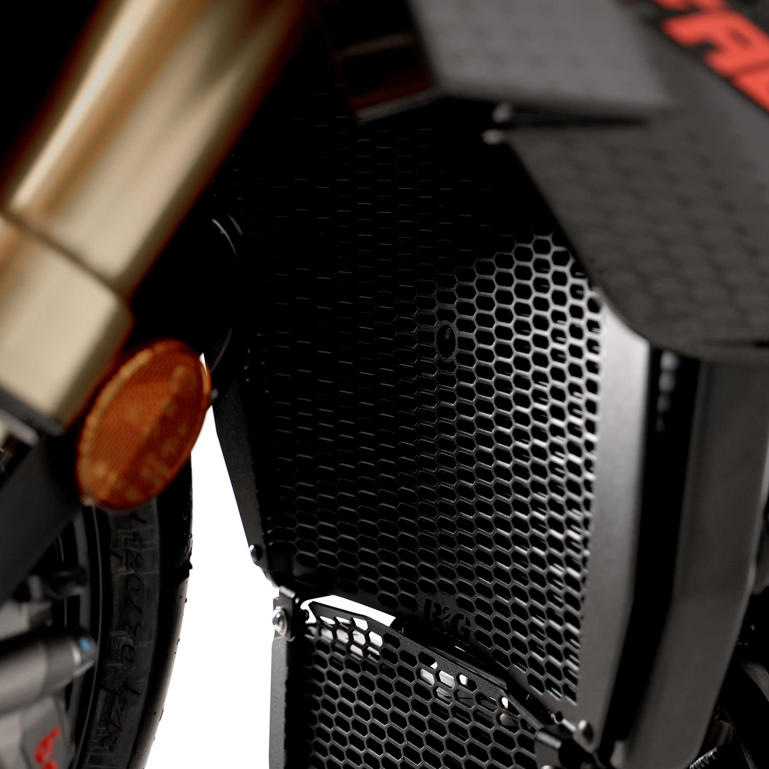 R&G Pro Radiator Guard for Aprilia Tuono 1100 (25-26)