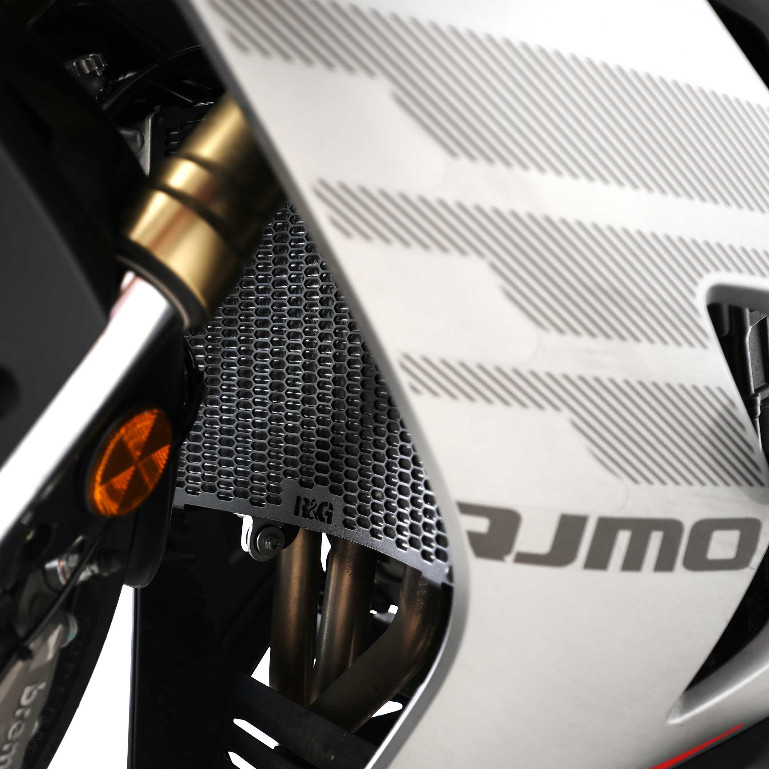 R&G Pro Radiator Guard for QJMotor SRK 800 RR (25-26)