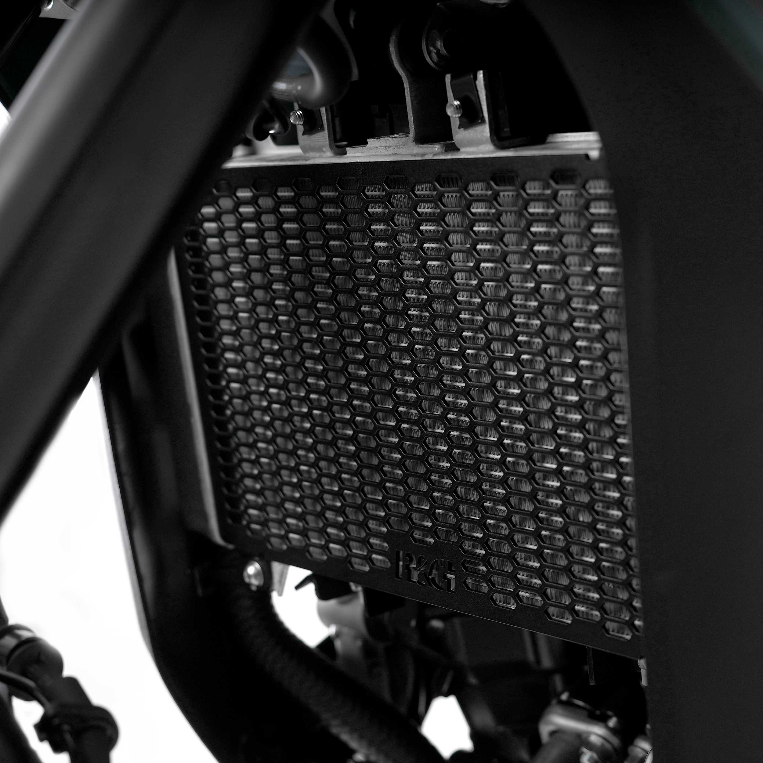 R&G Pro Radiator Guard for Kawasaki Ninja 400 (18-26)