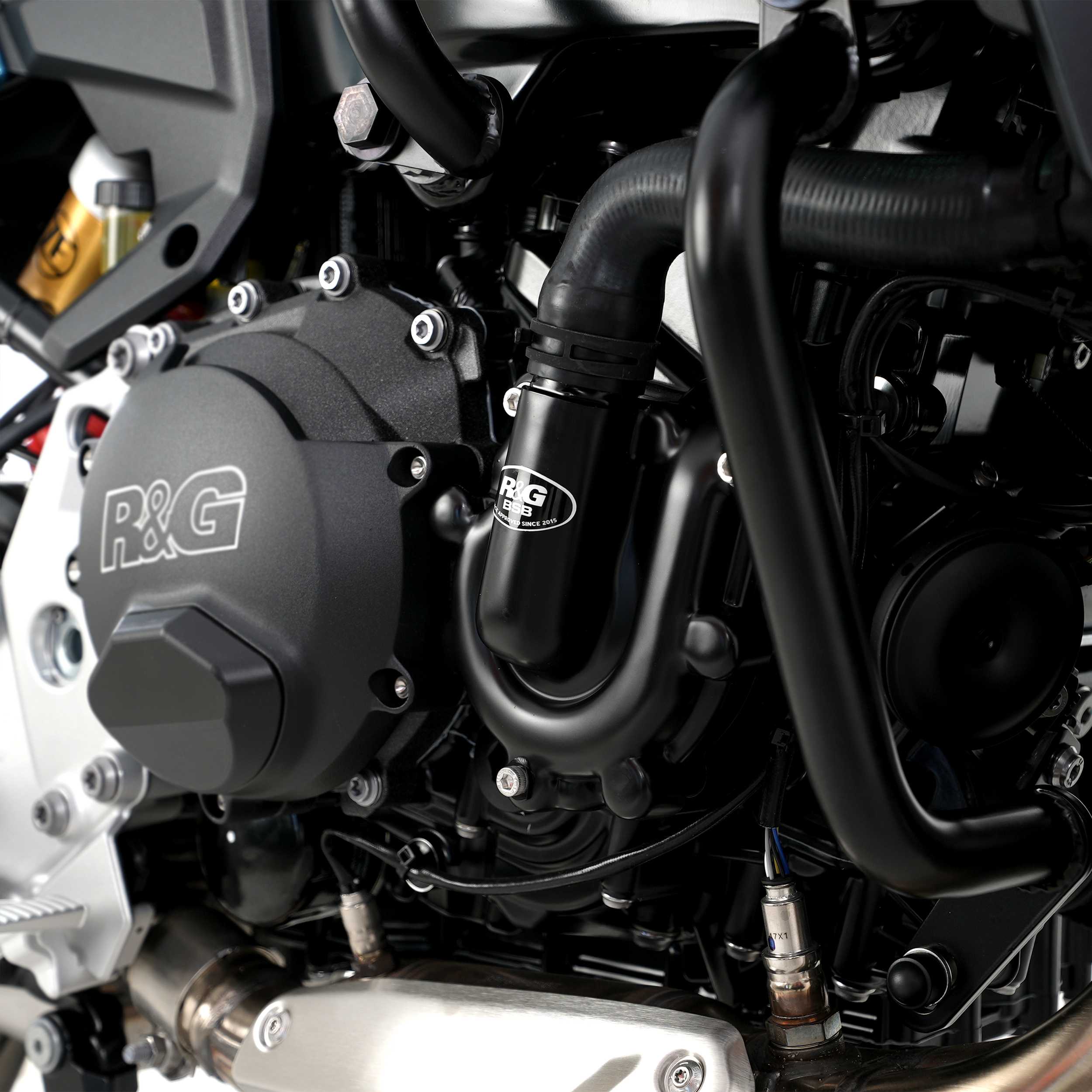 R&G Engine Cover for BMW F900 XR (20-24)