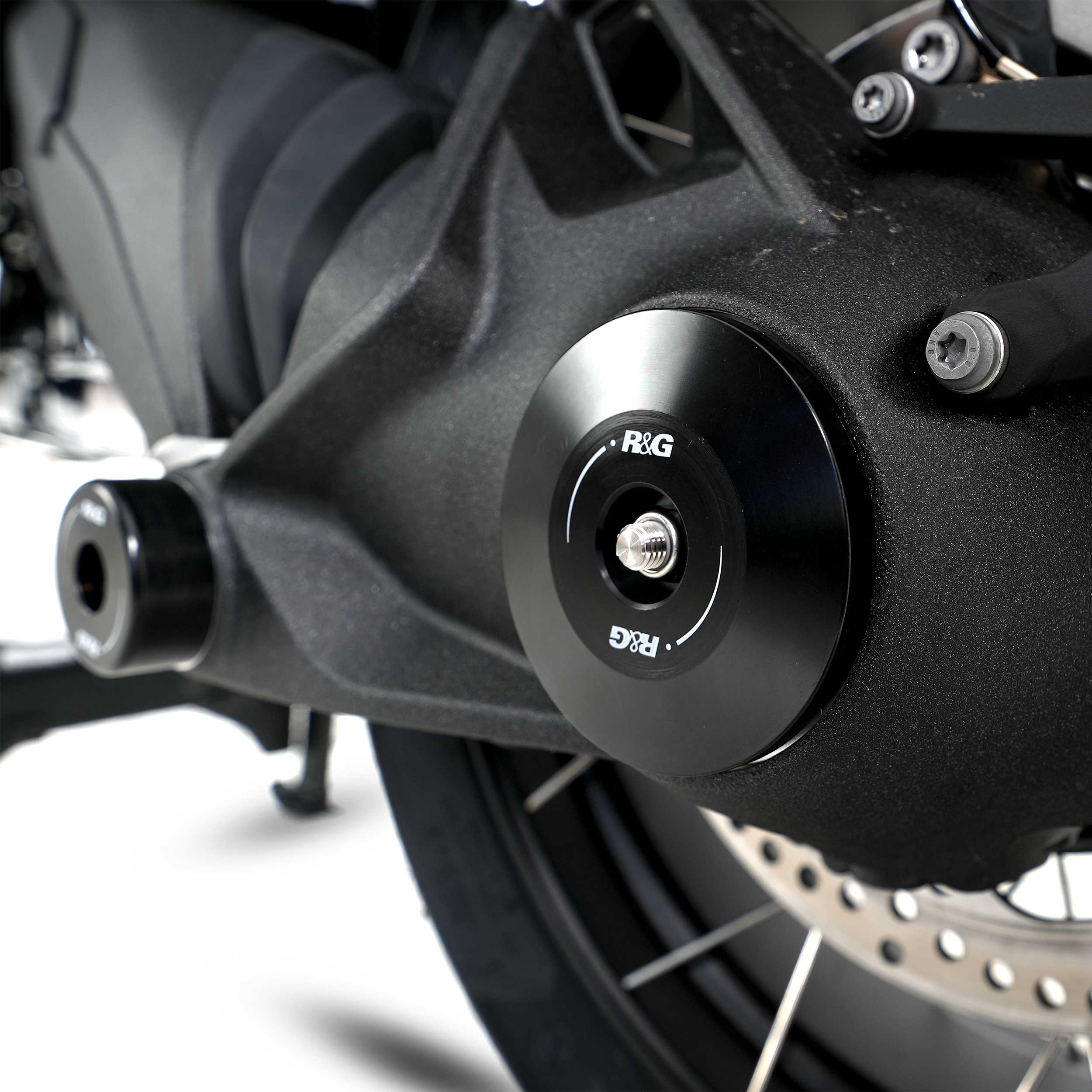 R&G Spindle Blanking Plates for BMW R1300 RT (25-26)