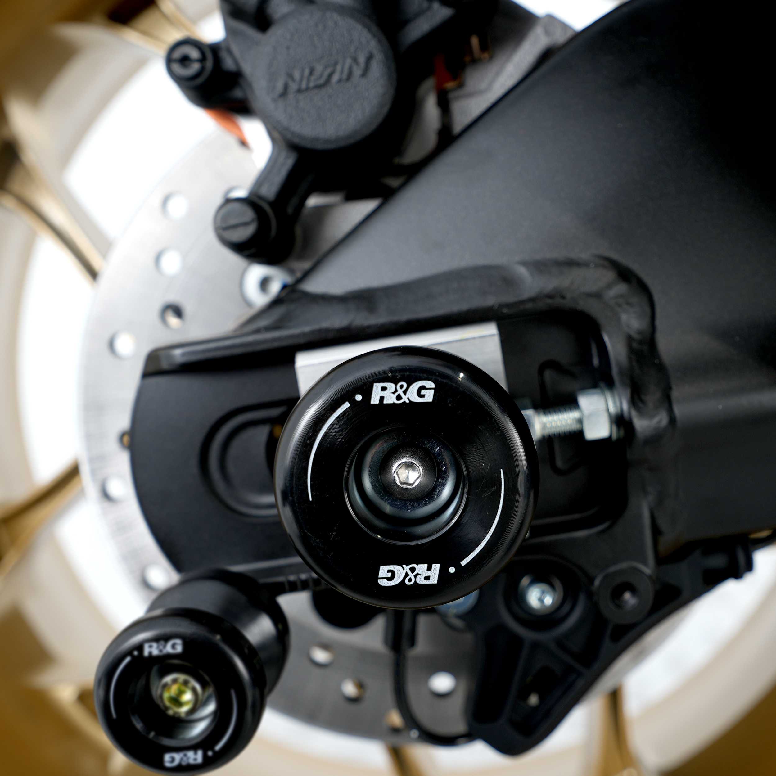 R&G Swingarm Protectors for Yamaha R6 (06-17)