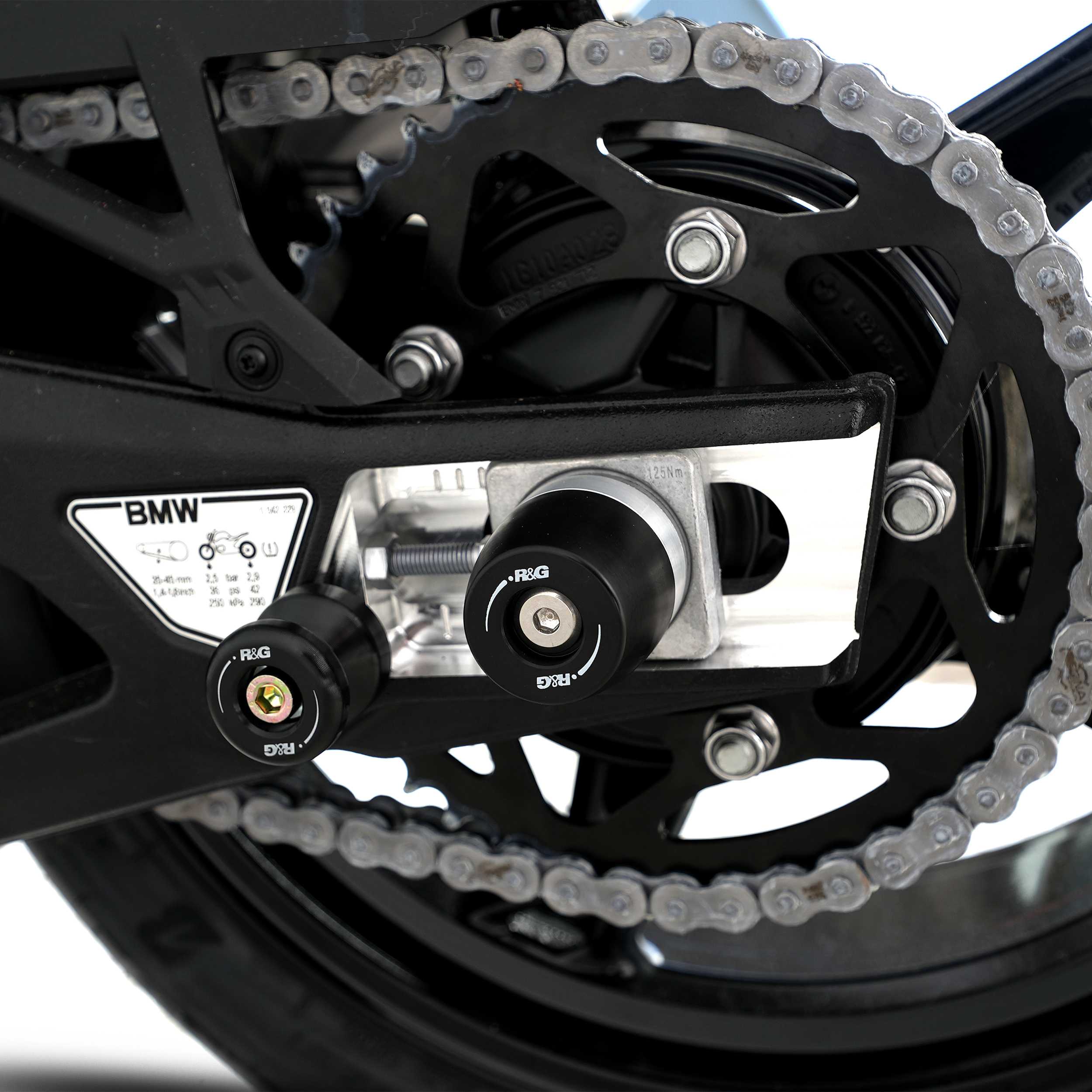 R&G Apex Swingarm Protectors for BMW S1000 R (25-26)