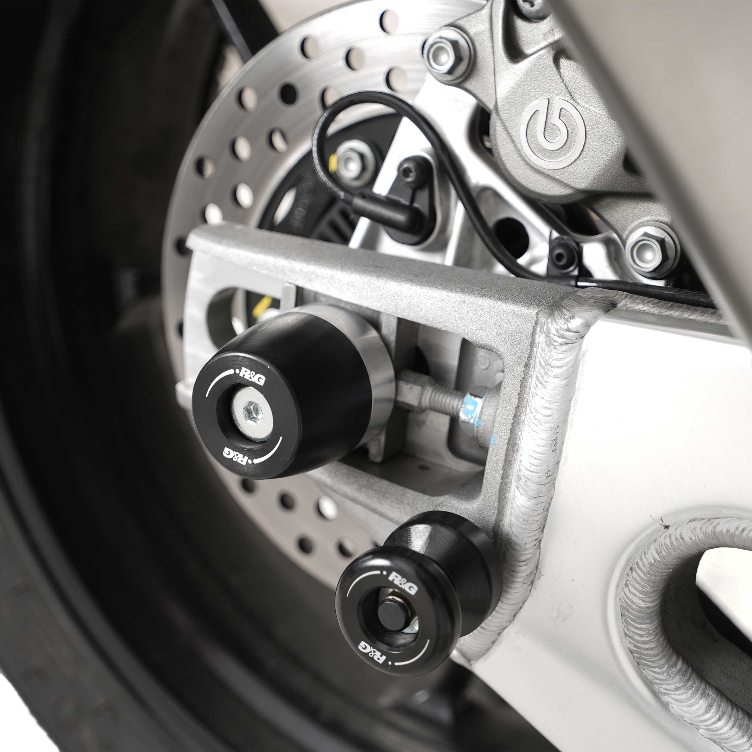 R&G Apex Swingarm Protectors for Aprilia Tuono 1100 (25-26) Secondary image