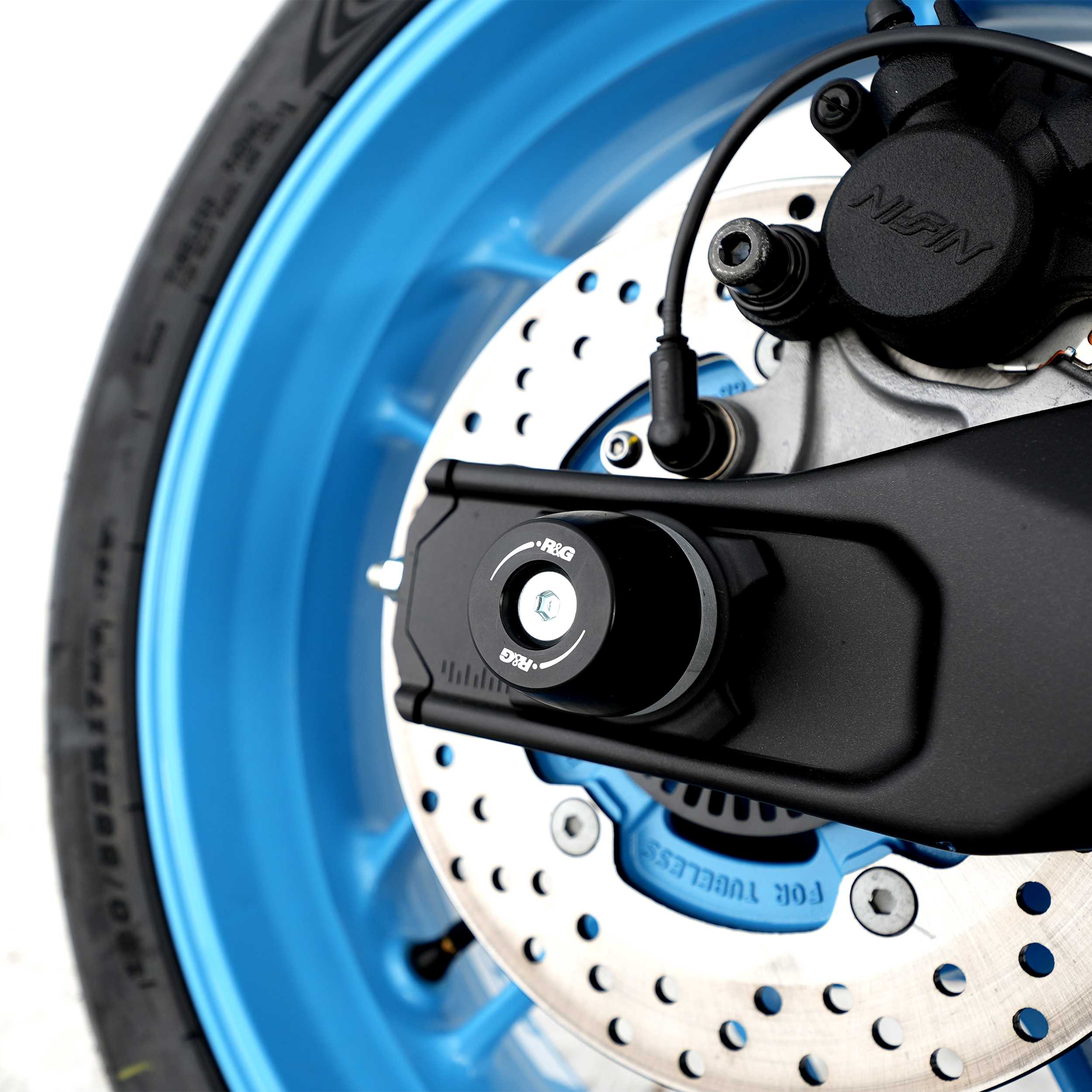 R&G Apex Swingarm Protectors for Yamaha MT-07 (25-26)