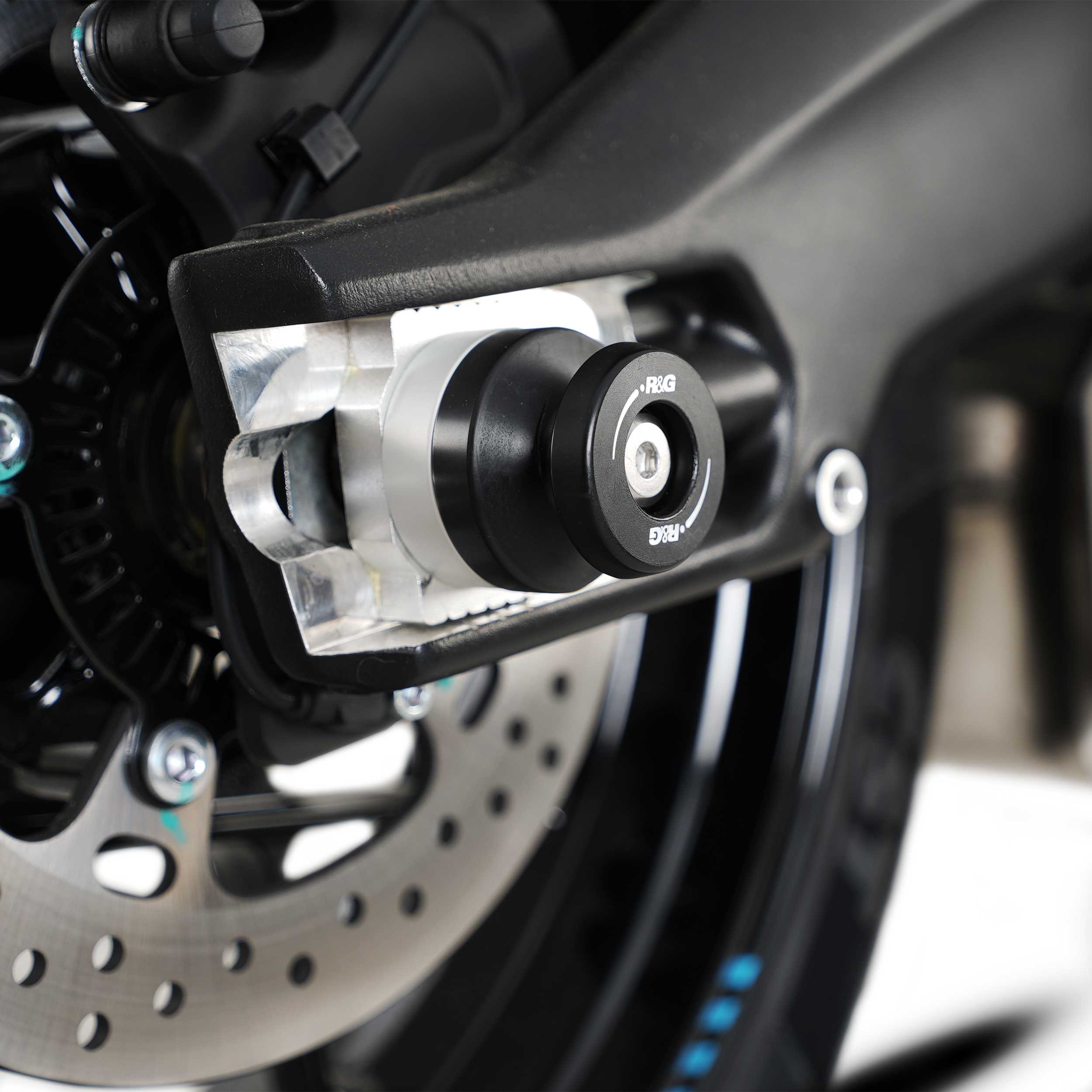 R&G Apex Swingarm Protectors for CFMOTO 675NK (25-26) Secondary image