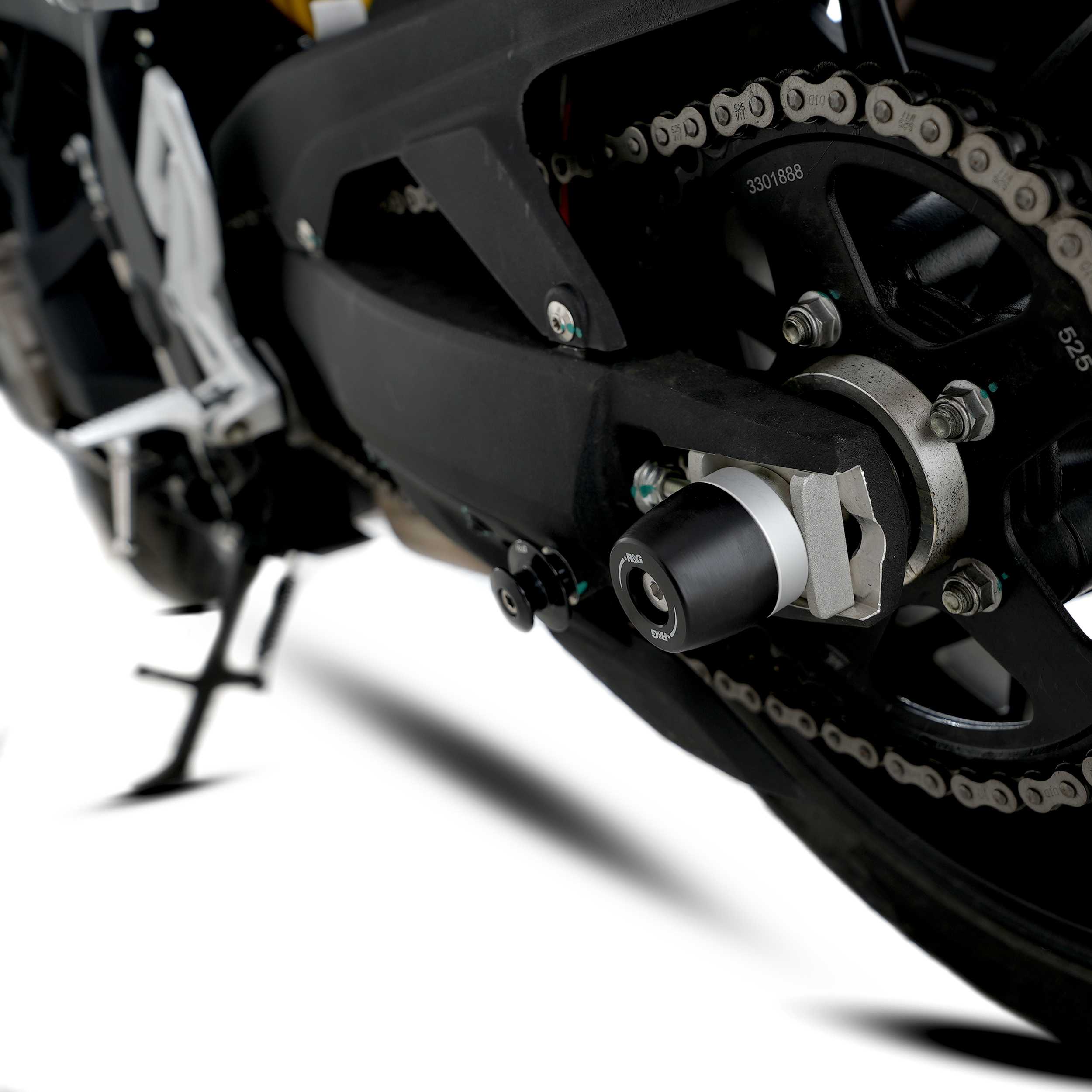 R&G Apex Swingarm Protectors for QJMotor SRK 800 RR (25-26)