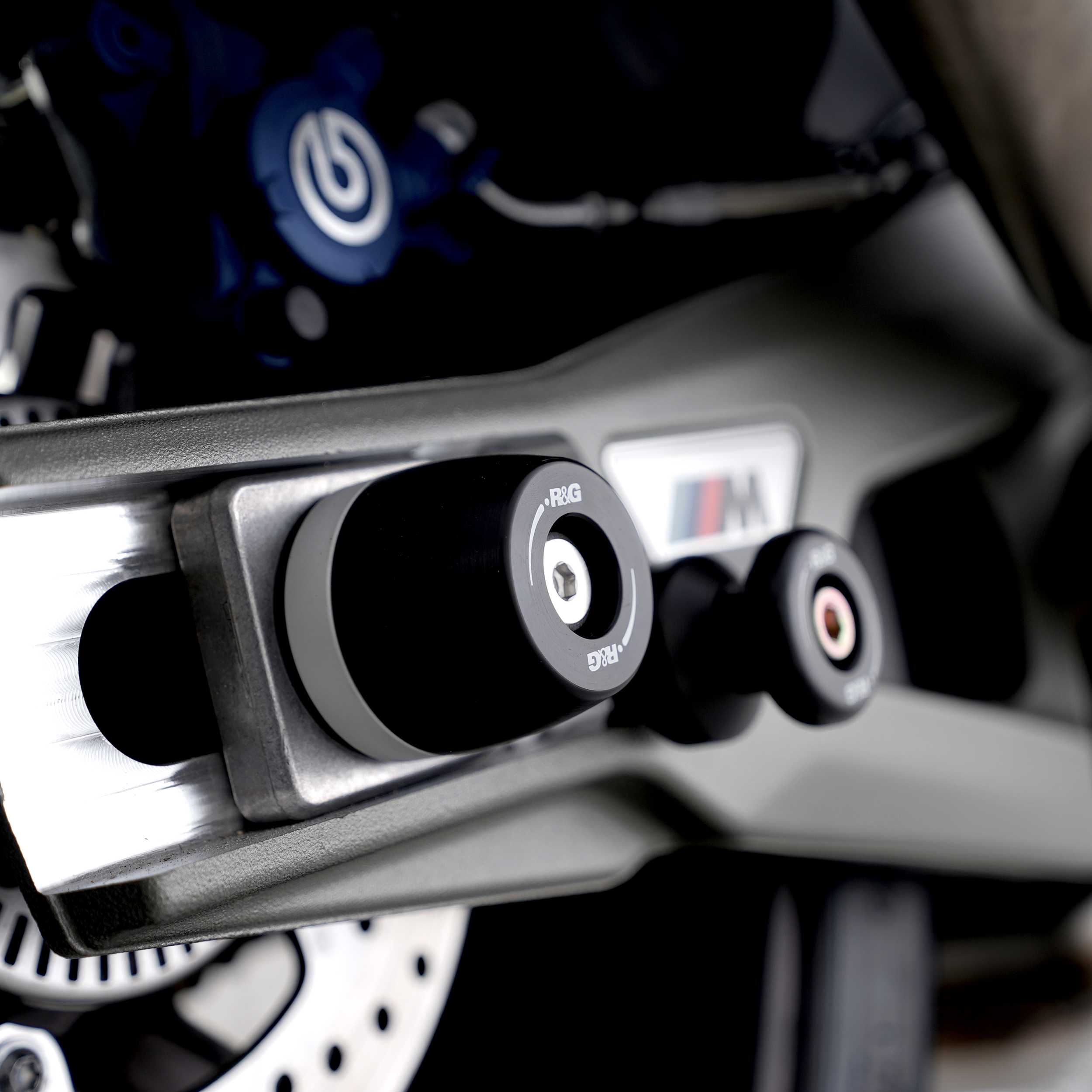 R&G Apex Swingarm Protectors for BMW M1000 R (25-26)